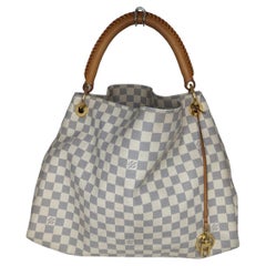 Louis Vuitton Leather Artsy Tote Bag For Sale at 1stDibs