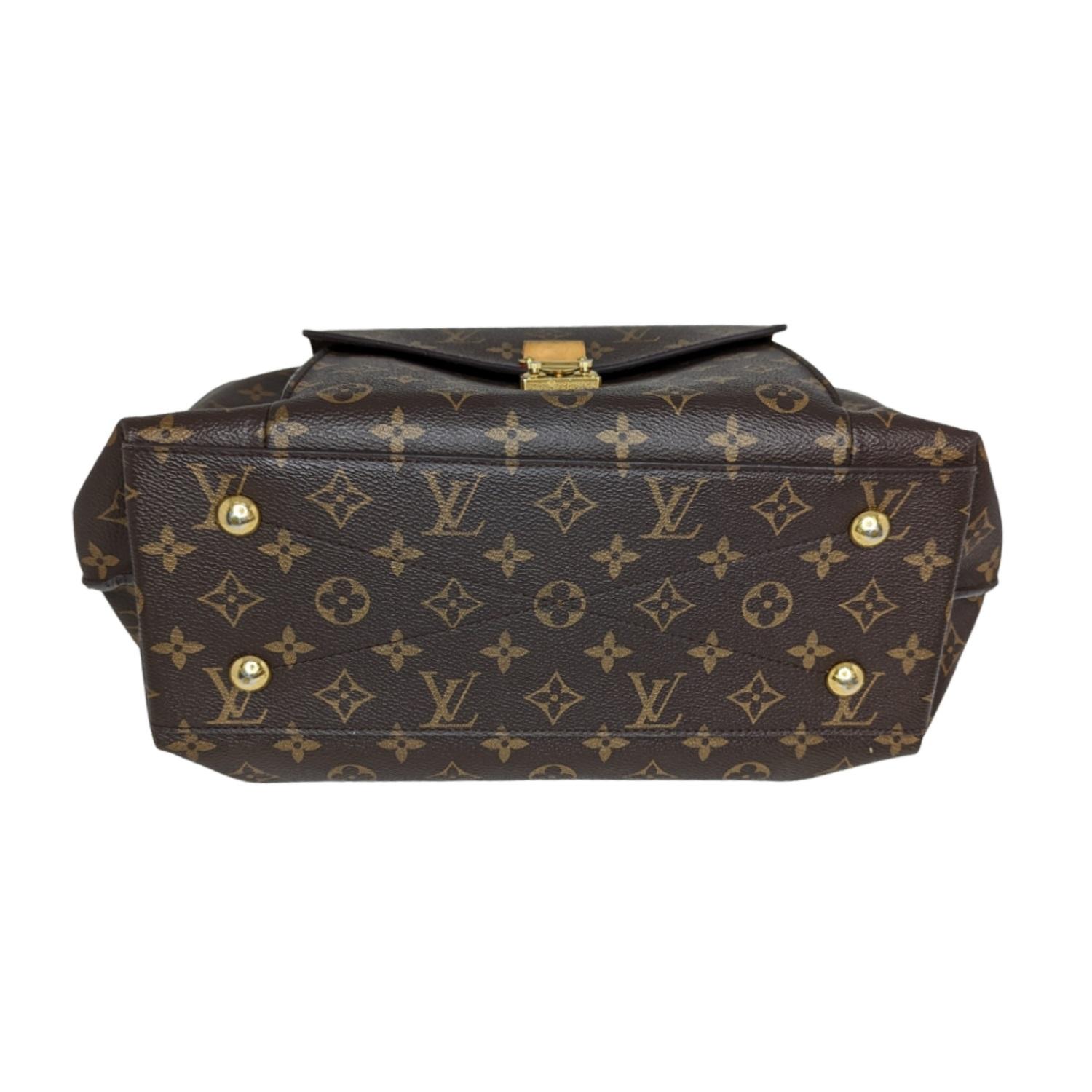 Women's Louis Vuitton 2013 Monogram Canvas Metis Hobo Bag For Sale