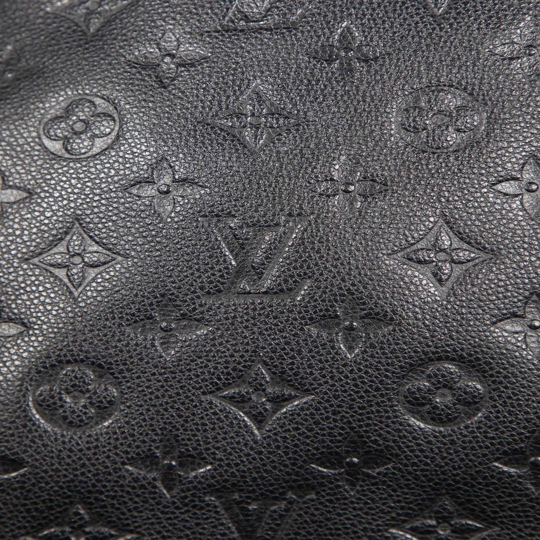 Louis Vuitton 2014 Black Leather Artsy Bag 1