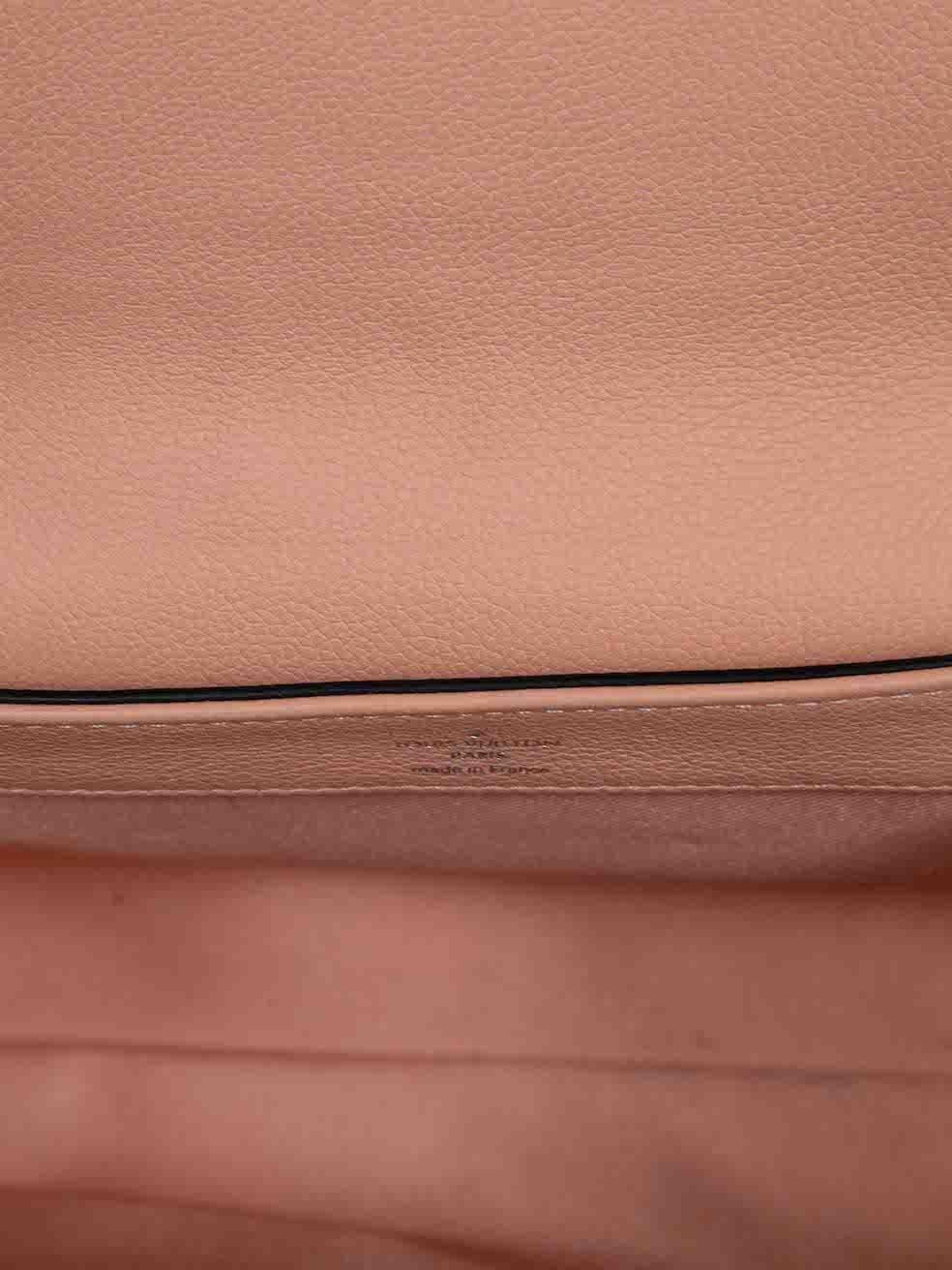 Louis Vuitton 2015 Pink Leather Colourblock Lockme II BB Crossbody Bag For Sale 1