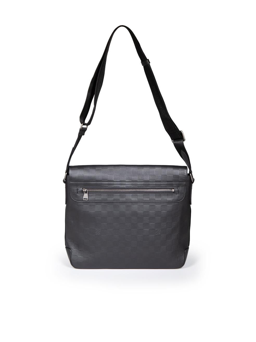 Louis Vuitton 2016 Black Onyx Damier Infini District MM Bag In Excellent Condition In London, GB