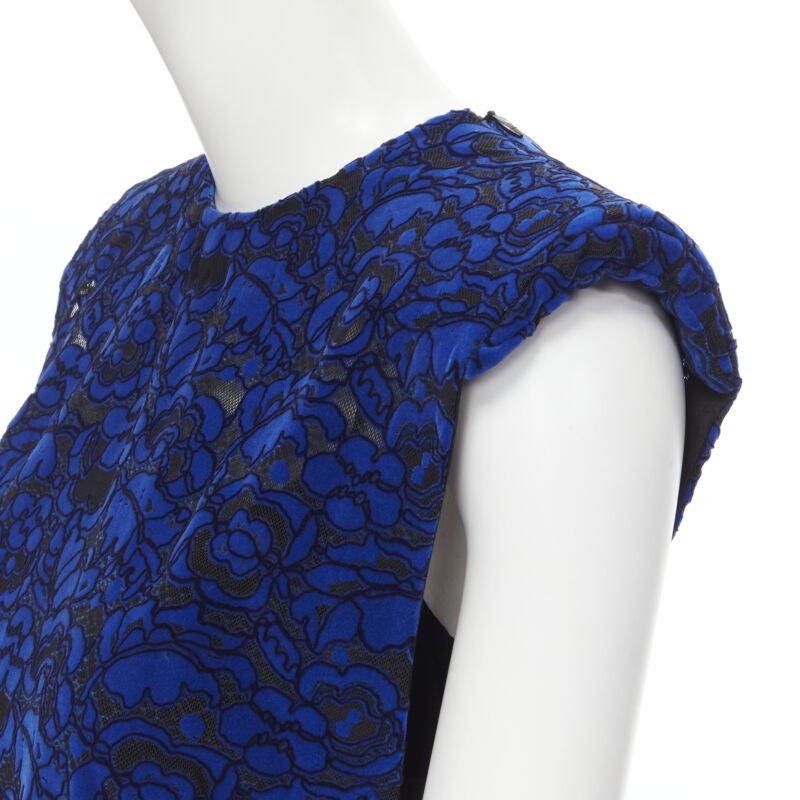 LOUIS VUITTON 2017 Pasarela azul cobalto floral efecto terciopelo chaleco de encaje FR36 XS
Referencia: MELK/A00152
Marca: Louis Vuitton
Diseñador: Nicolas Ghesquiere
Model No: Top de encaje efecto terciopelo
Colección: Primavera Verano 2017 -