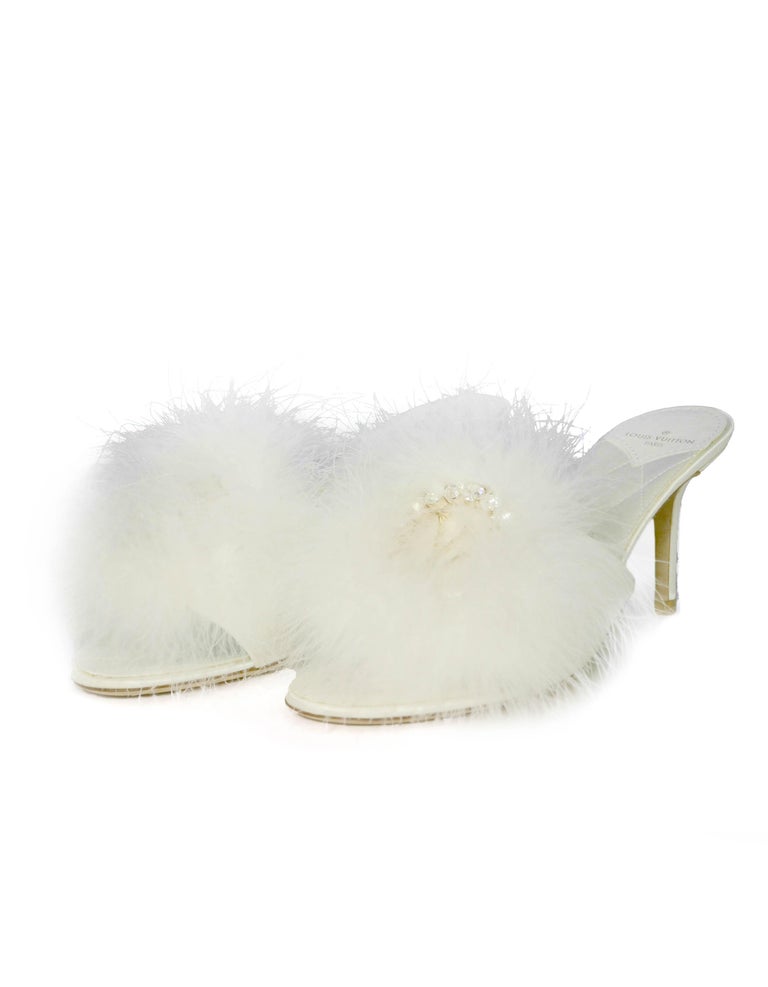 Louis Vuitton 2018 Blanc White Marabou Feather LV Marilyn Mules sz 39 rt.  $970