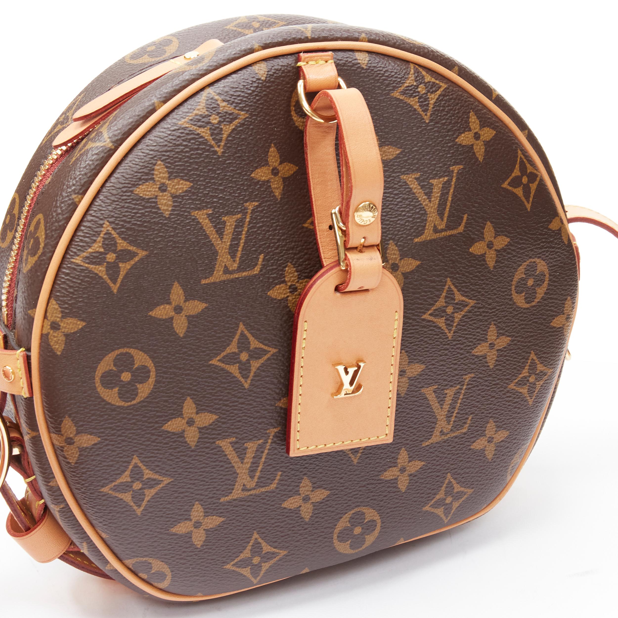 LOUIS VUITTON 2018 Boite Chapeau MM brown coated canvas rounded top crossbody  In Excellent Condition For Sale In Hong Kong, NT
