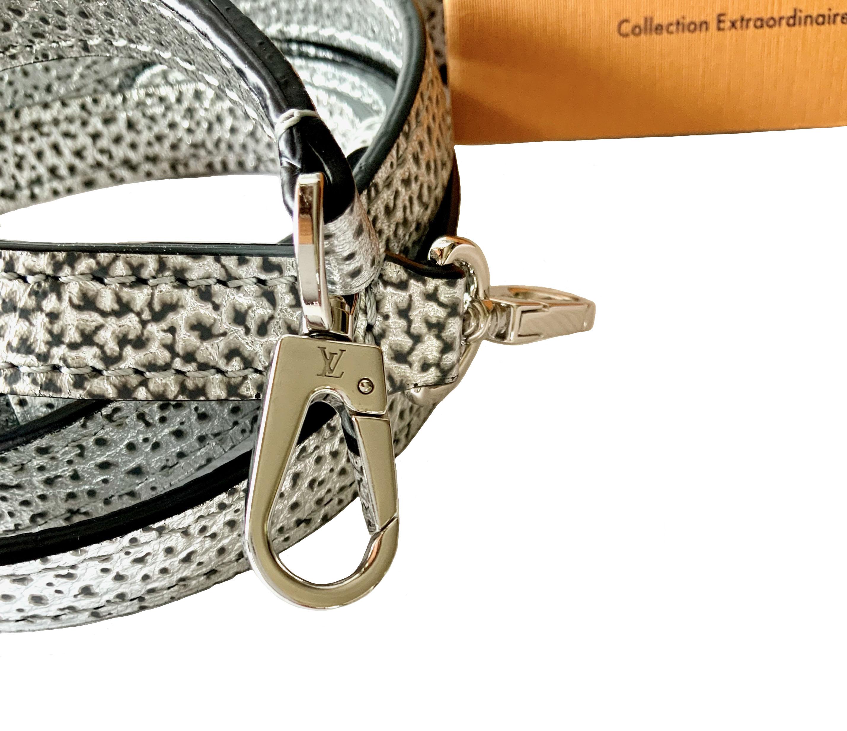 Louis Vuitton 2018 Limited Edition Metallic Silver Capucines Mini Bag 5