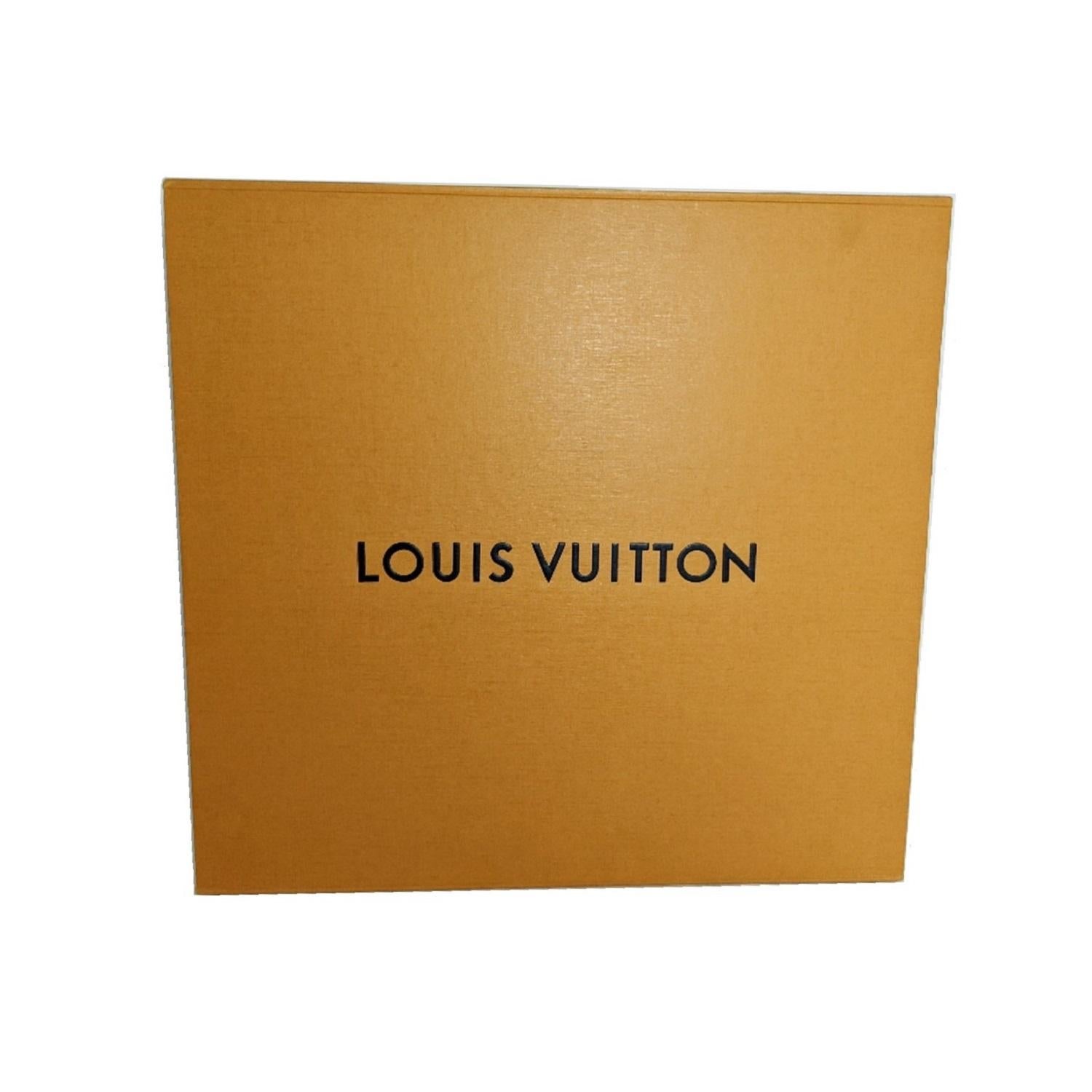 Louis Vuitton 2018 Monogram Empreinte Pochette Metis Handbag 3