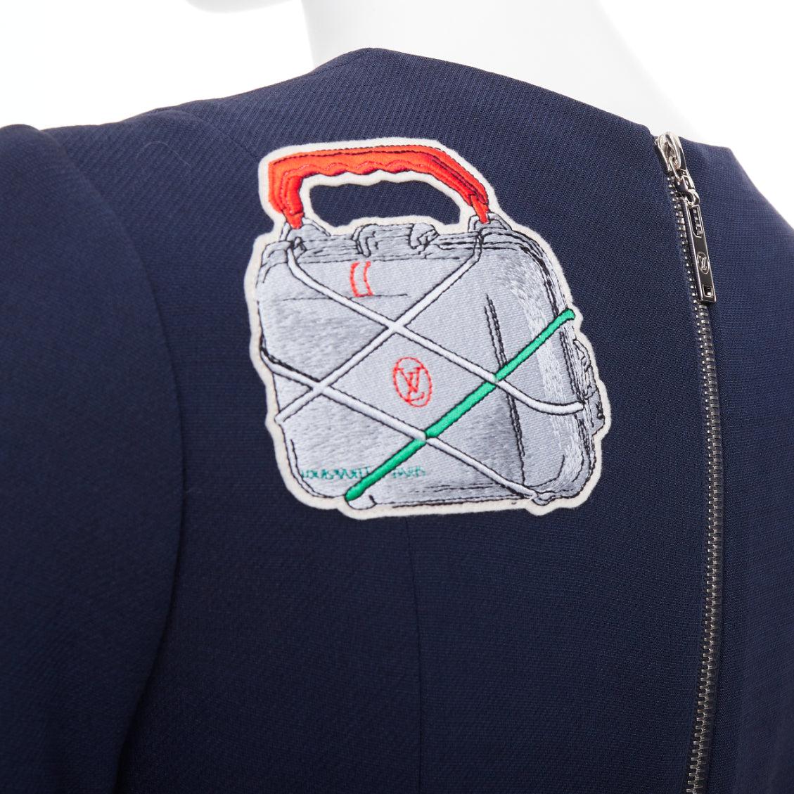 LOUIS VUITTON 2018 navyfarbene Wollseide LV besticktes gepatchtes Kleid FR38 M im Angebot 2