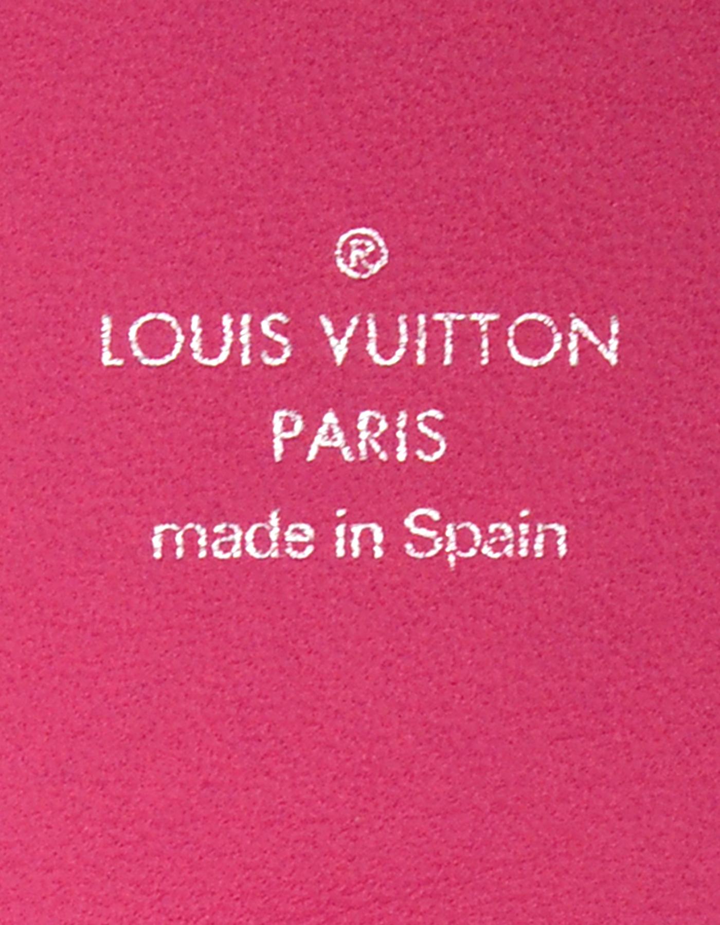 Louis Vuitton 2019 Black Epi Leather & Pink Cowhide Leather Bandouliere Bag Strap

Made In: Spain
Year of Production: 2019
Color: Black, Pink
Hardware: Silvertone
Materials: Epi Leather
Lining: Cowhide leather
Overall Condition: Excellent pre-owned