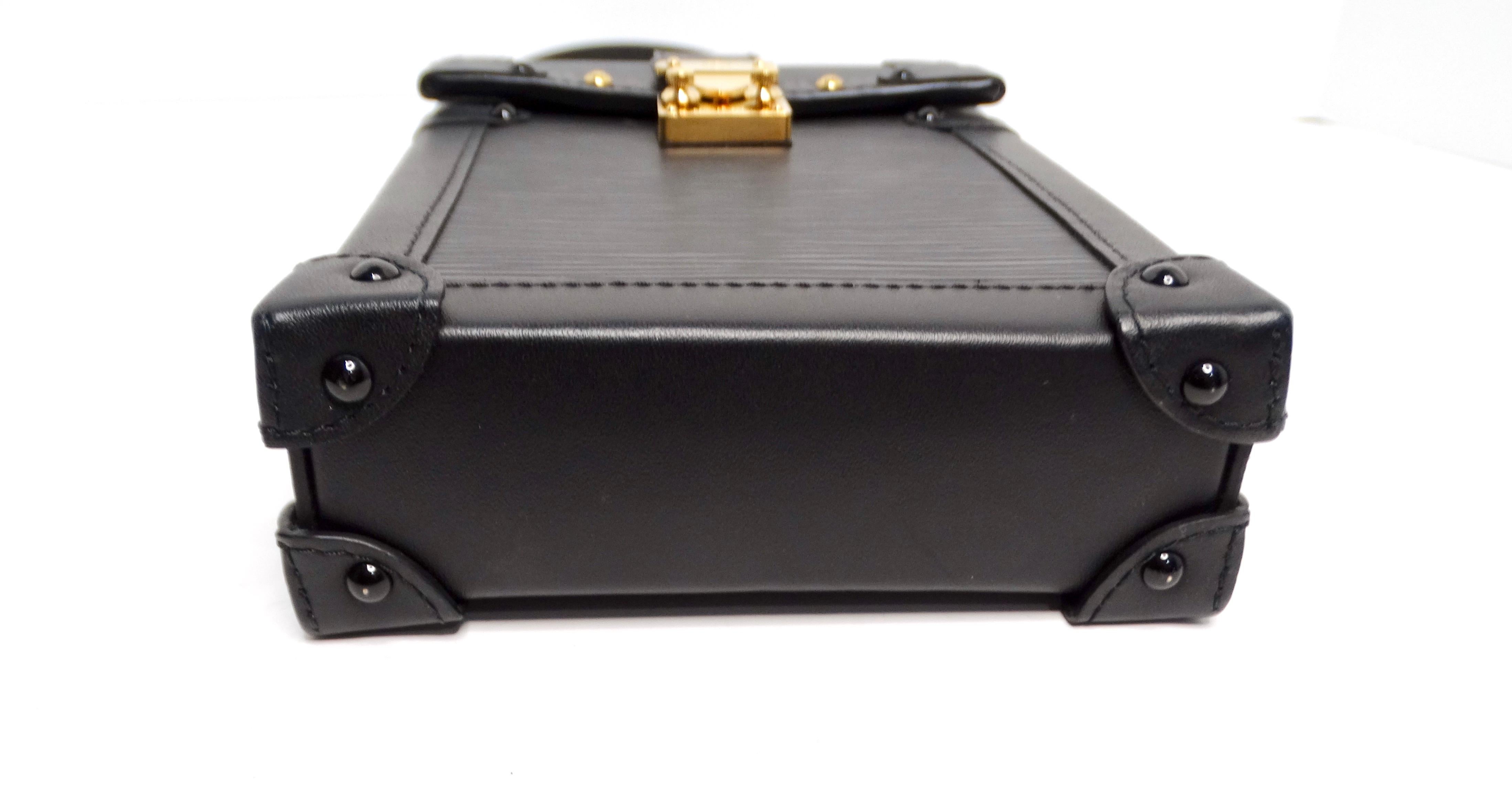 Louis Vuitton 2019 Epi Vertical Pochette Trunk Crossbody Bag For Sale 2