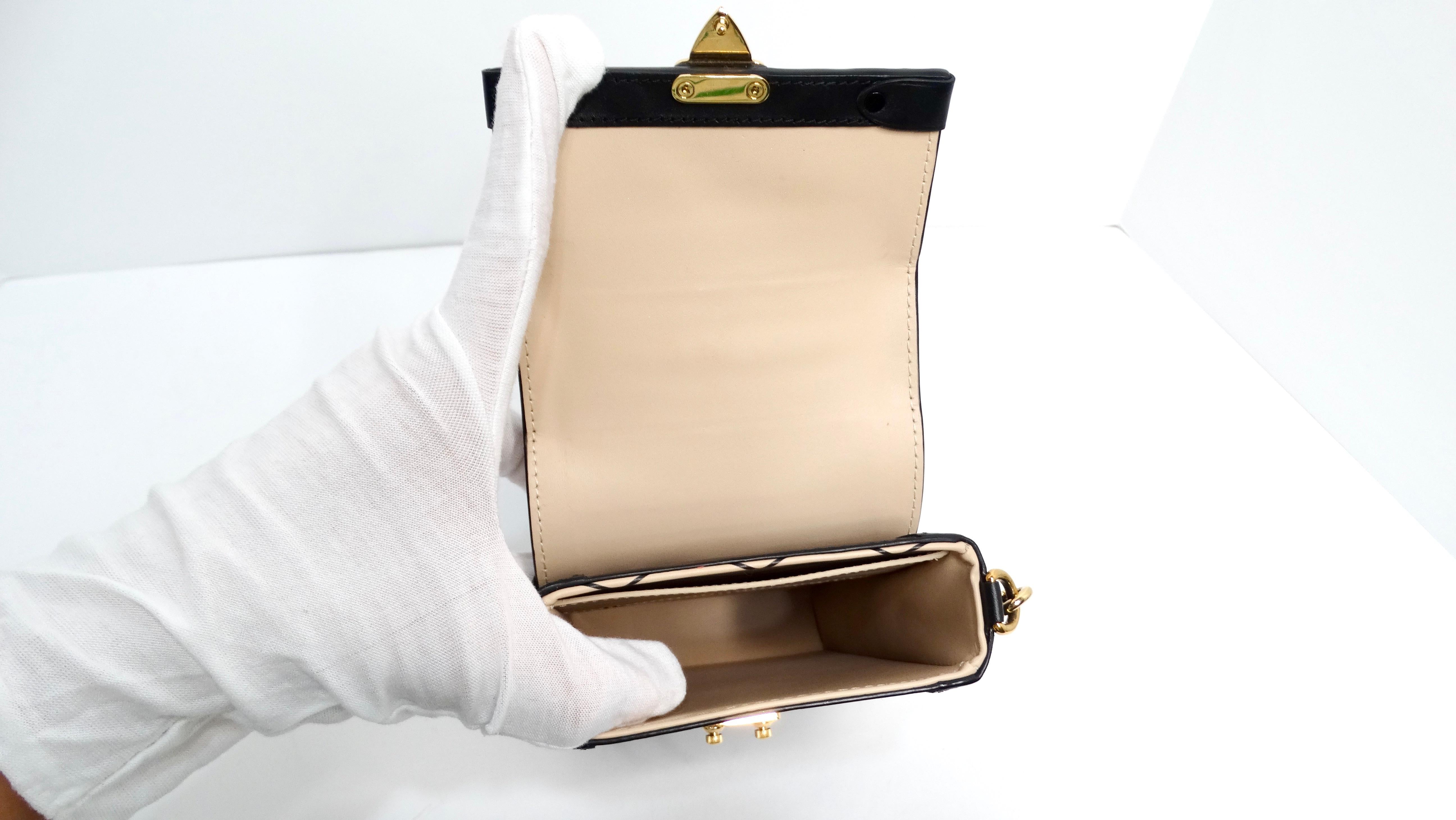 Louis Vuitton 2019 Epi Vertical Pochette Trunk Crossbody Bag For Sale 3