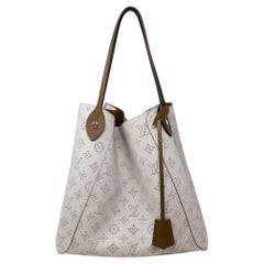 Louis Vuitton 2019 Grey Monogram Mahina Hina MM w/ Pouch