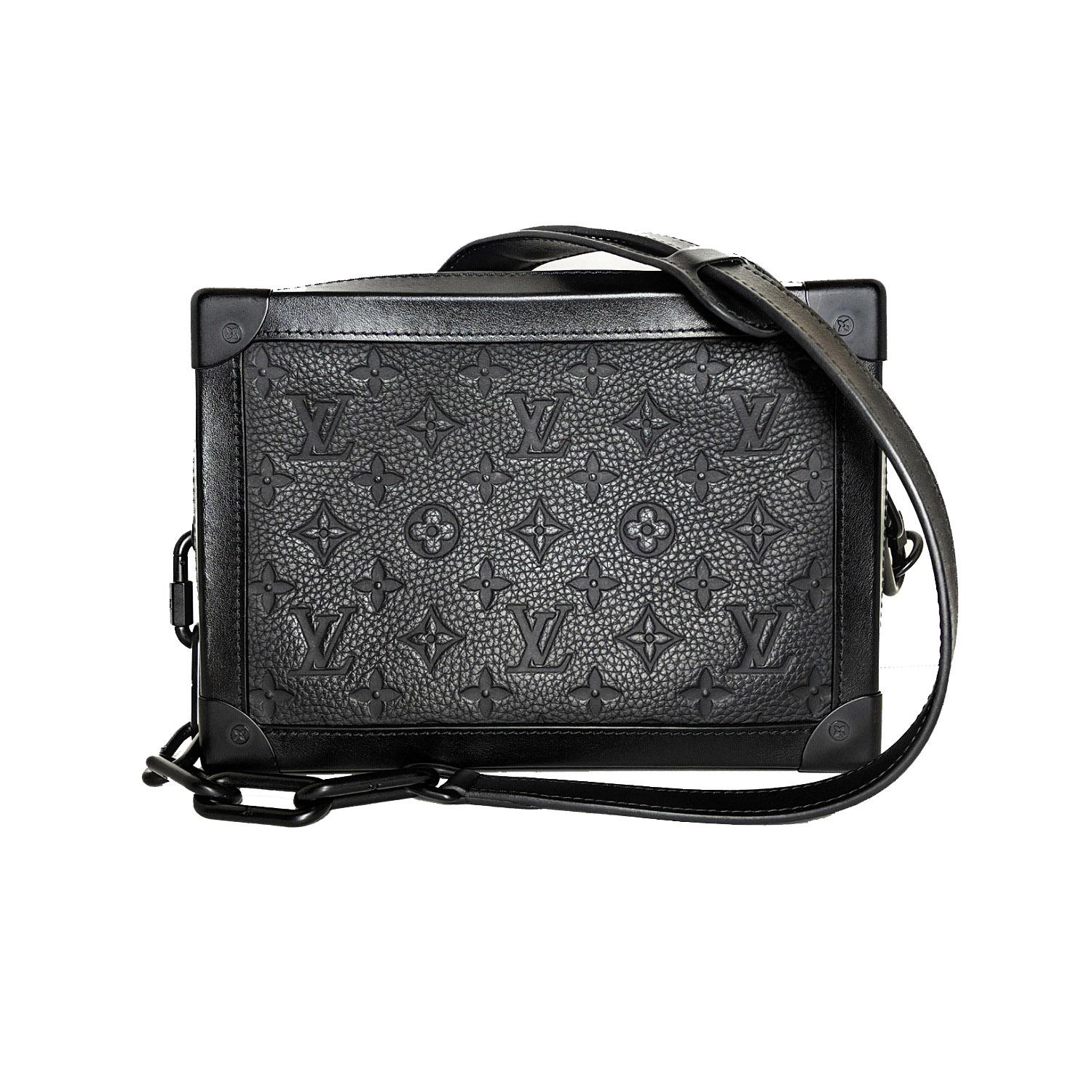 Soft Trunk Bag von Louis Vuitton 2019 mit Monogramm Taurillon (Schwarz) im Angebot