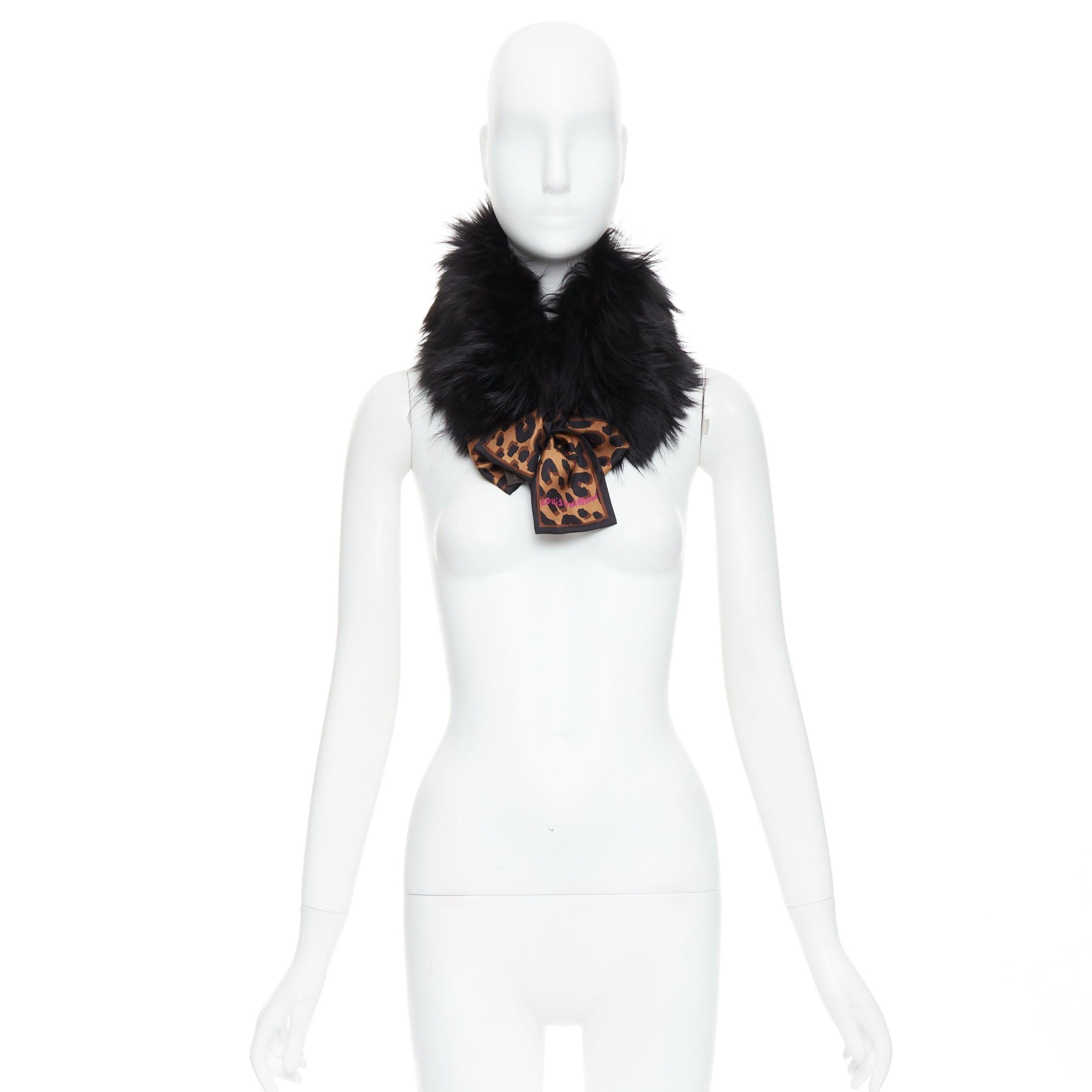 LOUIS VUITTON 2019 Stephen Sprouse negro piel marrón leopardo cuello bufanda graffiti en venta 4