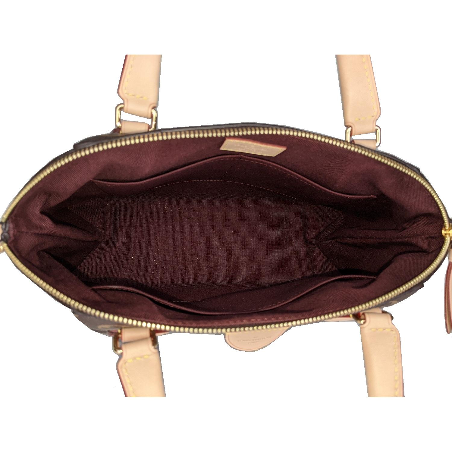 Louis Vuitton 2020 Monogramm Rivoli MM Schulranzen 1