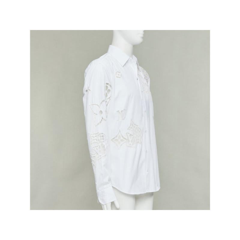 Grigio LOUIS VUITTON 2020 Camicia con occhielli LV slim in Broderie Anglaise a fiori L.L.A. in vendita