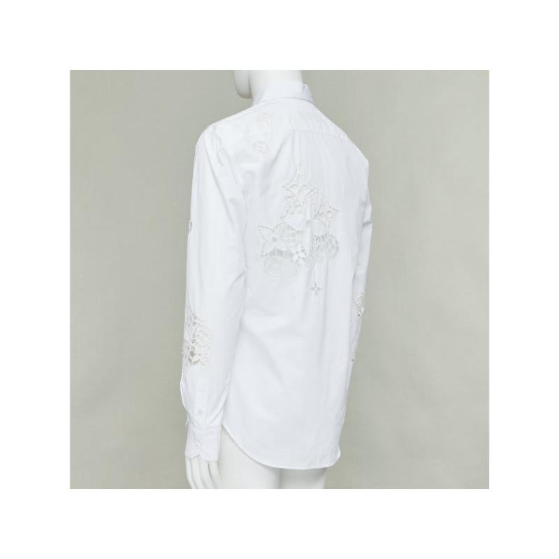 LOUIS VUITTON 2020 Camicia con occhielli LV slim in Broderie Anglaise a fiori L.L.A. in vendita 1