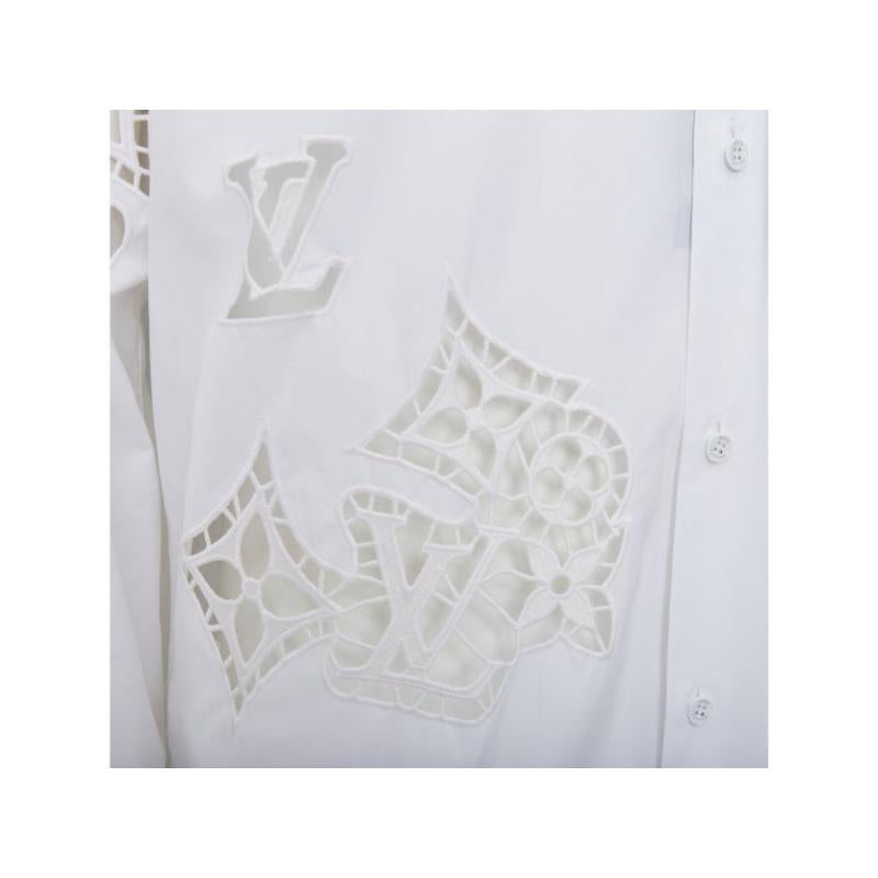 LOUIS VUITTON 2020 Camicia con occhielli LV slim in Broderie Anglaise a fiori L.L.A. in vendita 3