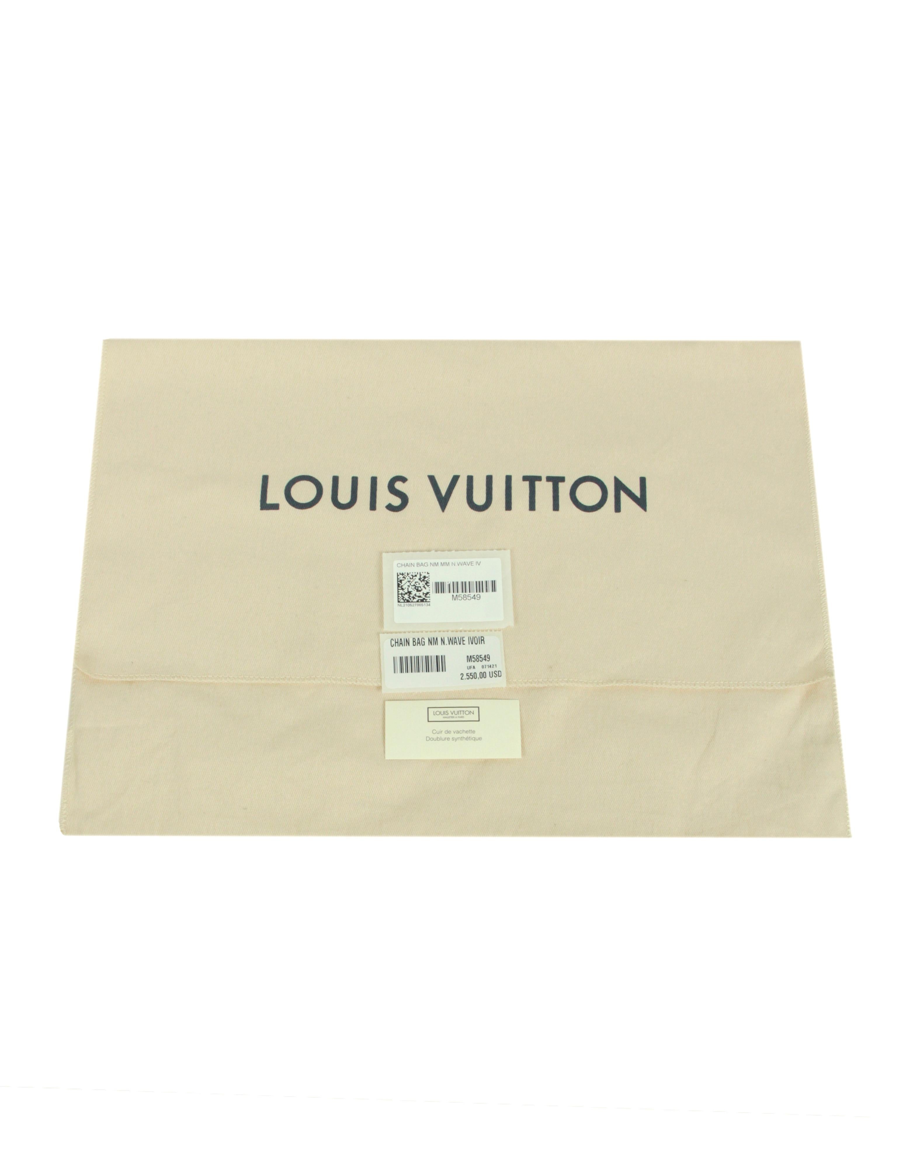 Louis Vuitton 2021 LIKE NEW Ivorie Ivory Calfskin LV New Wave Chain Flap Bag 3