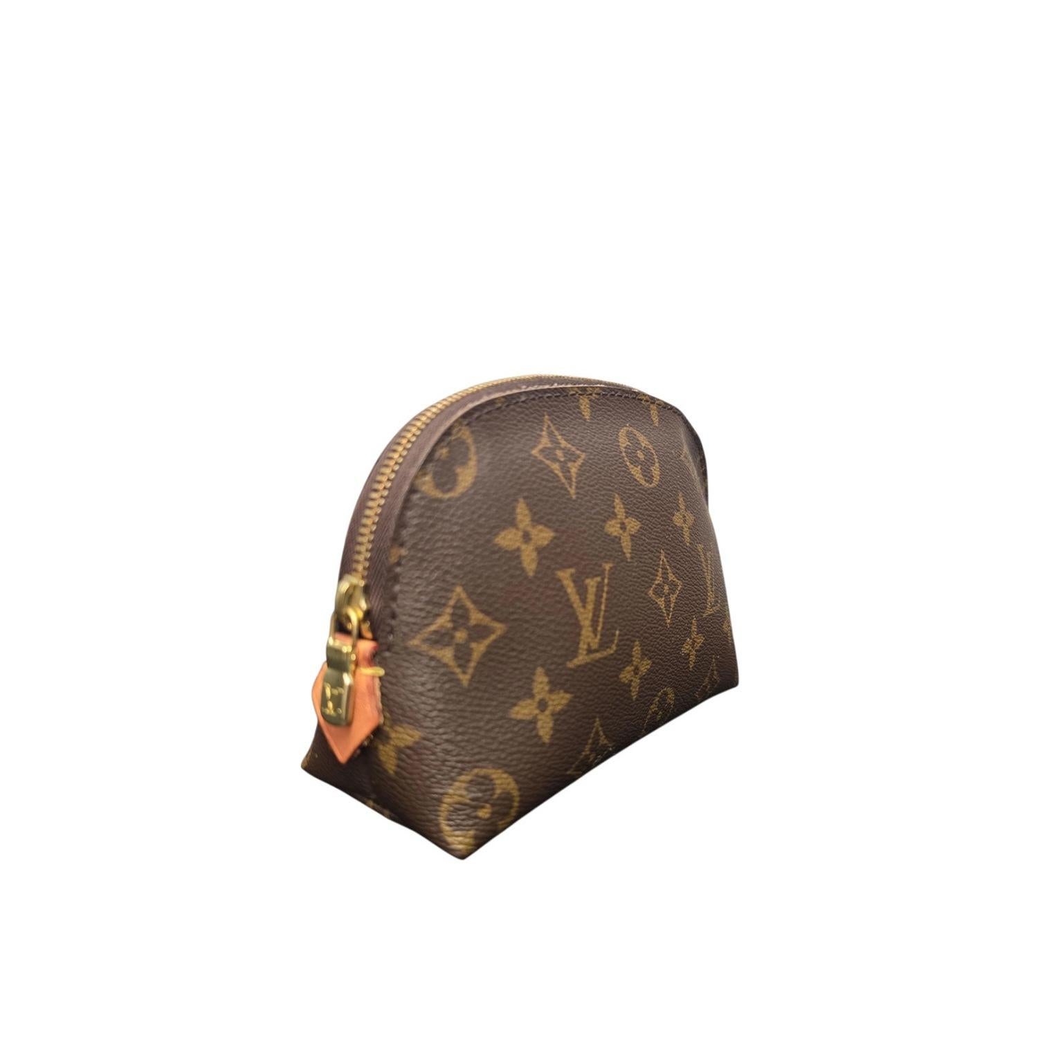 Louis Vuitton 2021 Monogram Monogramm Kosmetiktasche im Angebot 1