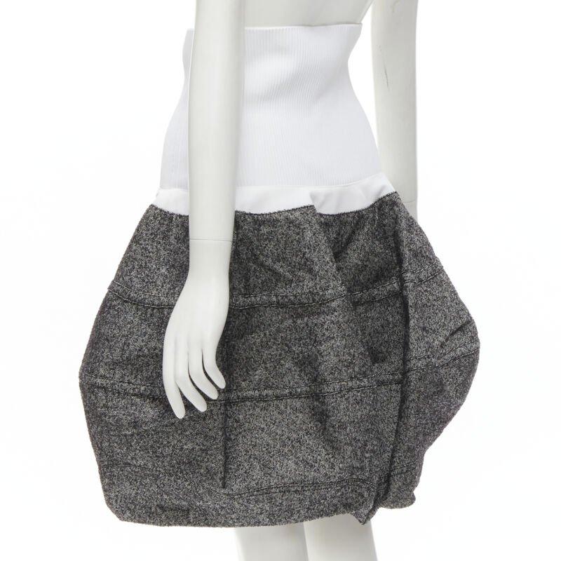 LOUIS VUITTON 2021 Runway white ribbed grey wool dropped bubble skirt FR34 XS In Excellent Condition For Sale In Hong Kong, NT