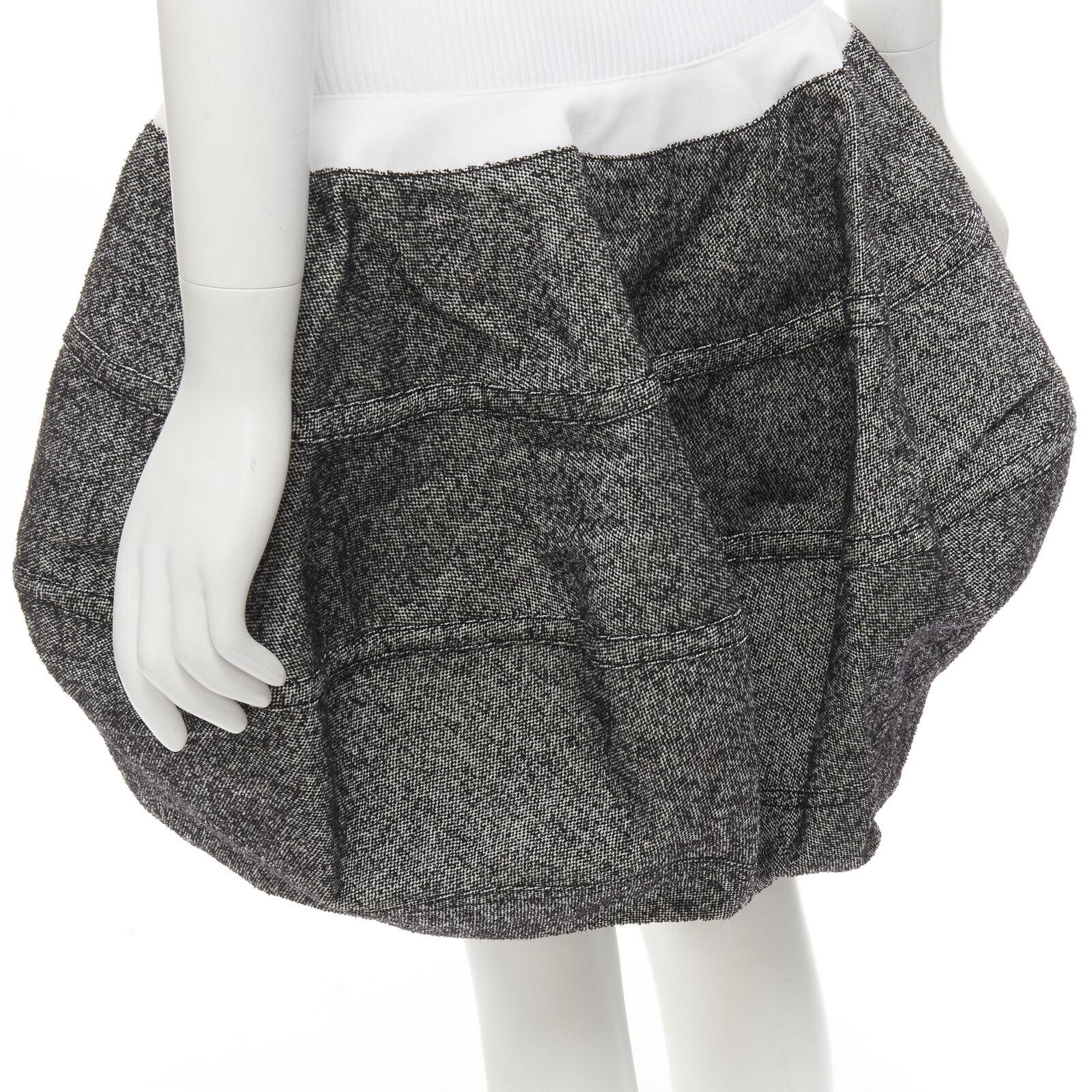 Women's LOUIS VUITTON 2021 Runway white ribbed grey wool dropped bubble skirt FR34 XS For Sale