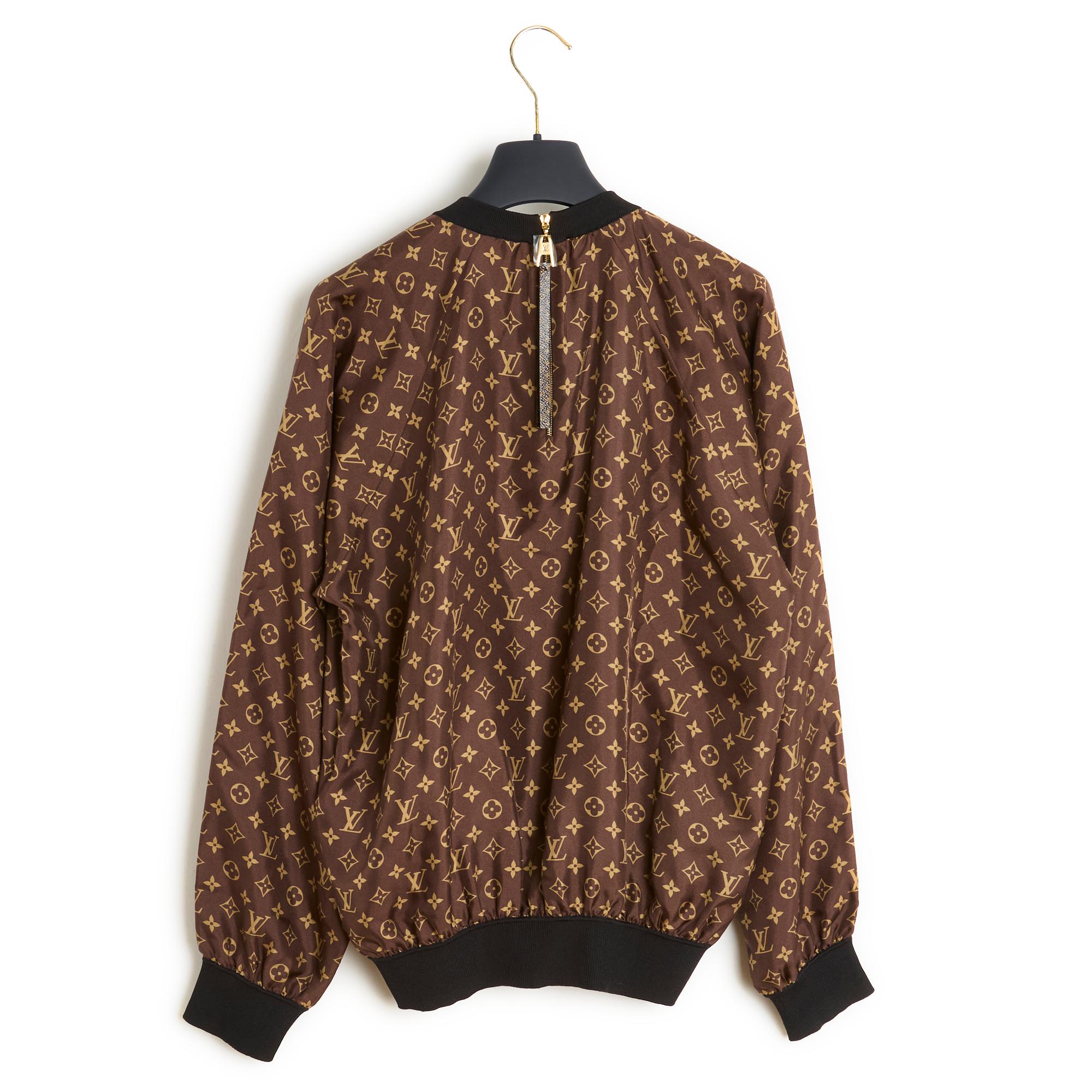 Louis Vuitton 2021 Top FR38 Monogram Silk Blouse US8 New with tags 1