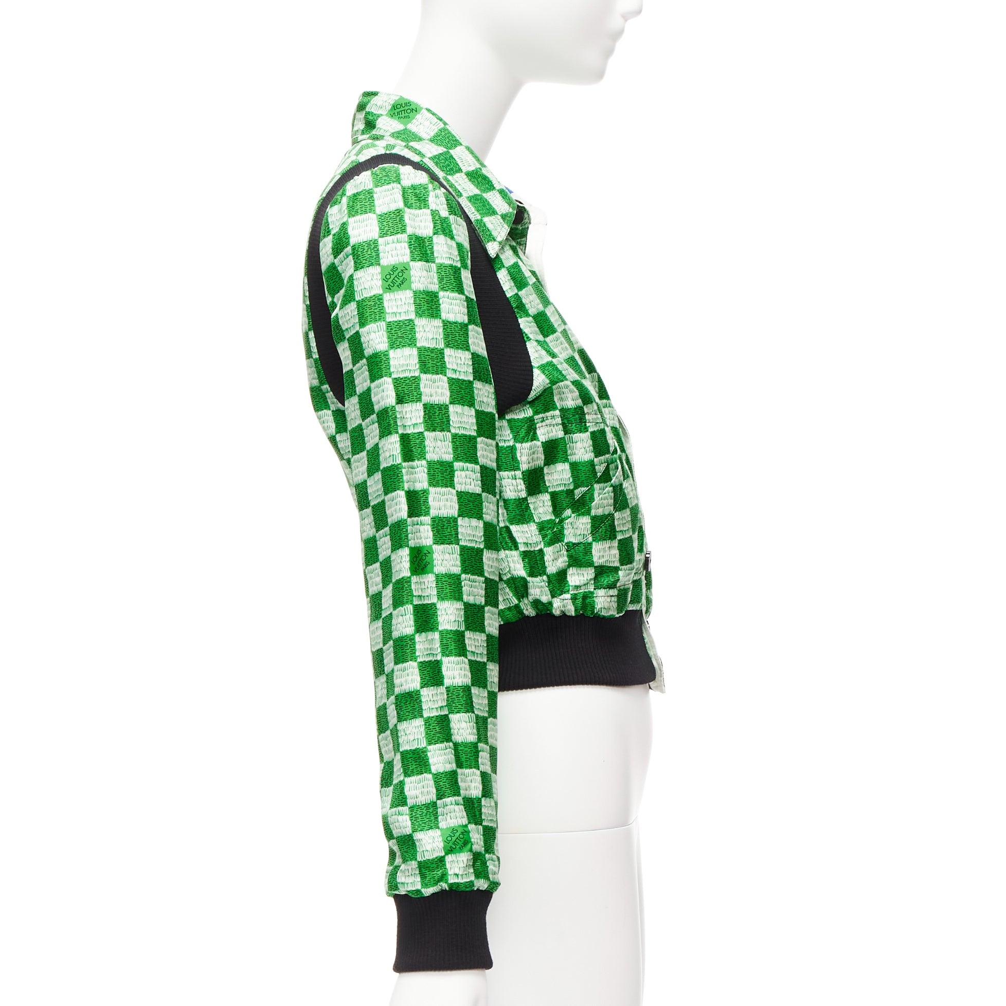 LOUIS VUITTON 2022 100% silk Reversible green Damier cropped jacket FR34 XS For Sale 3