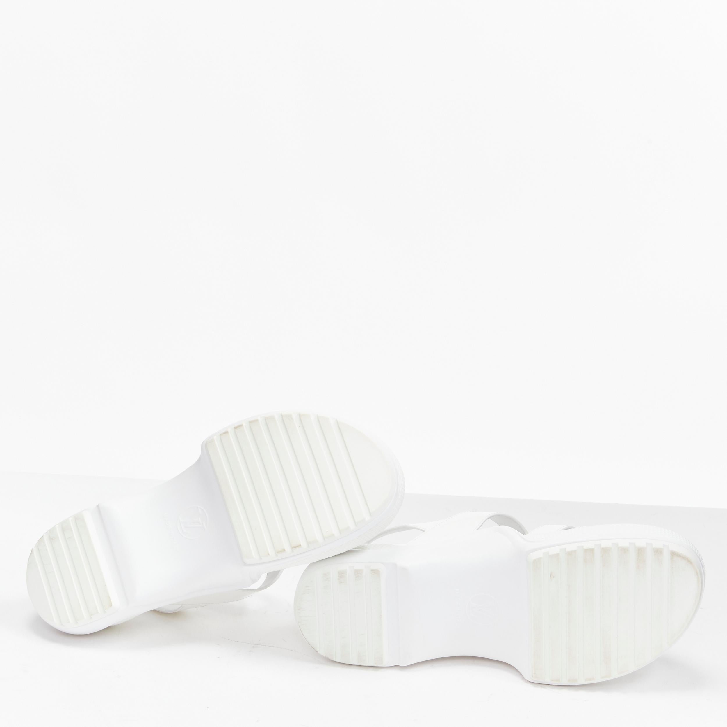 LOUIS VUITTON 2022 Arch white patent leather chunky sole fisherman sandals EU38 5