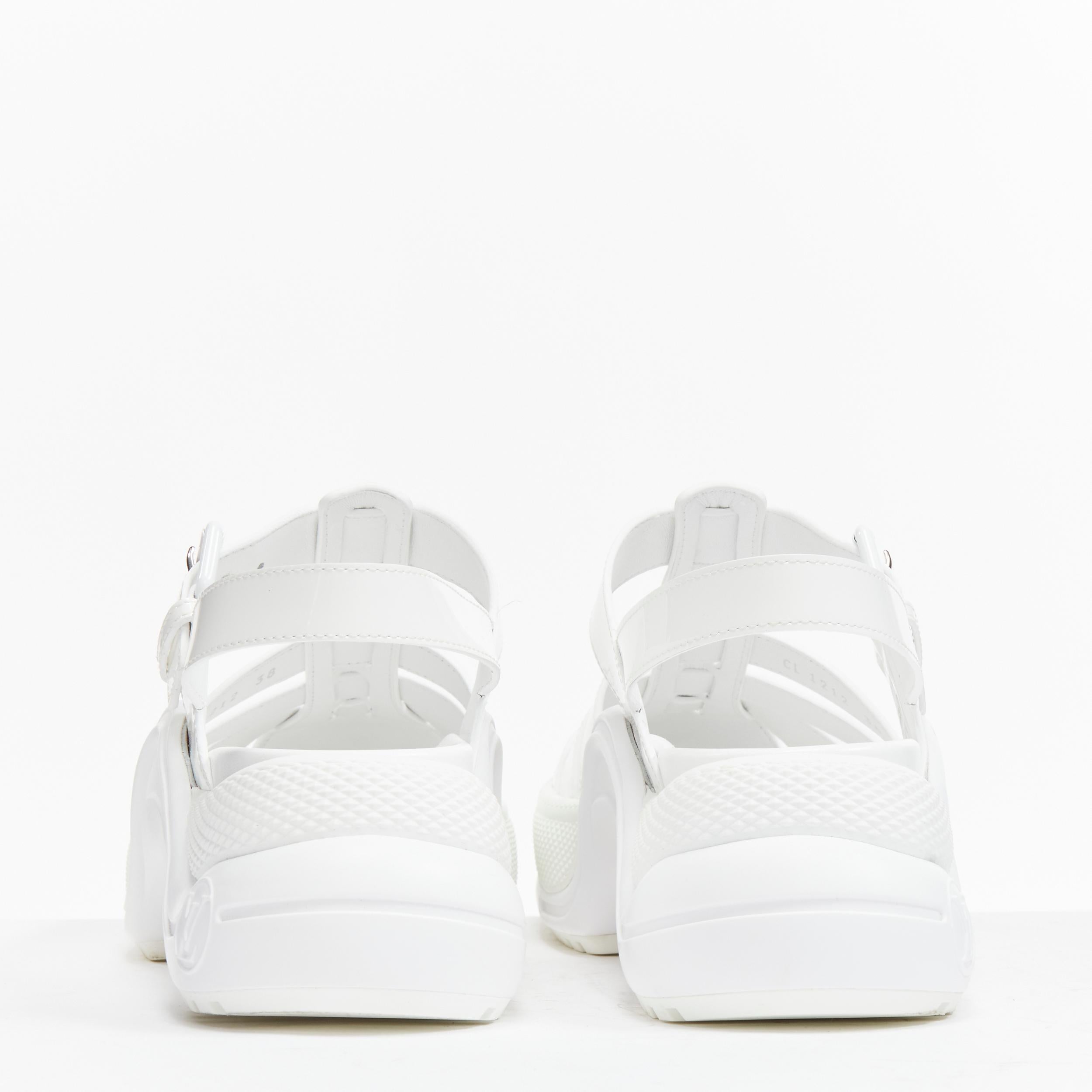 Women's LOUIS VUITTON 2022 Arch white patent leather chunky sole fisherman sandals EU38