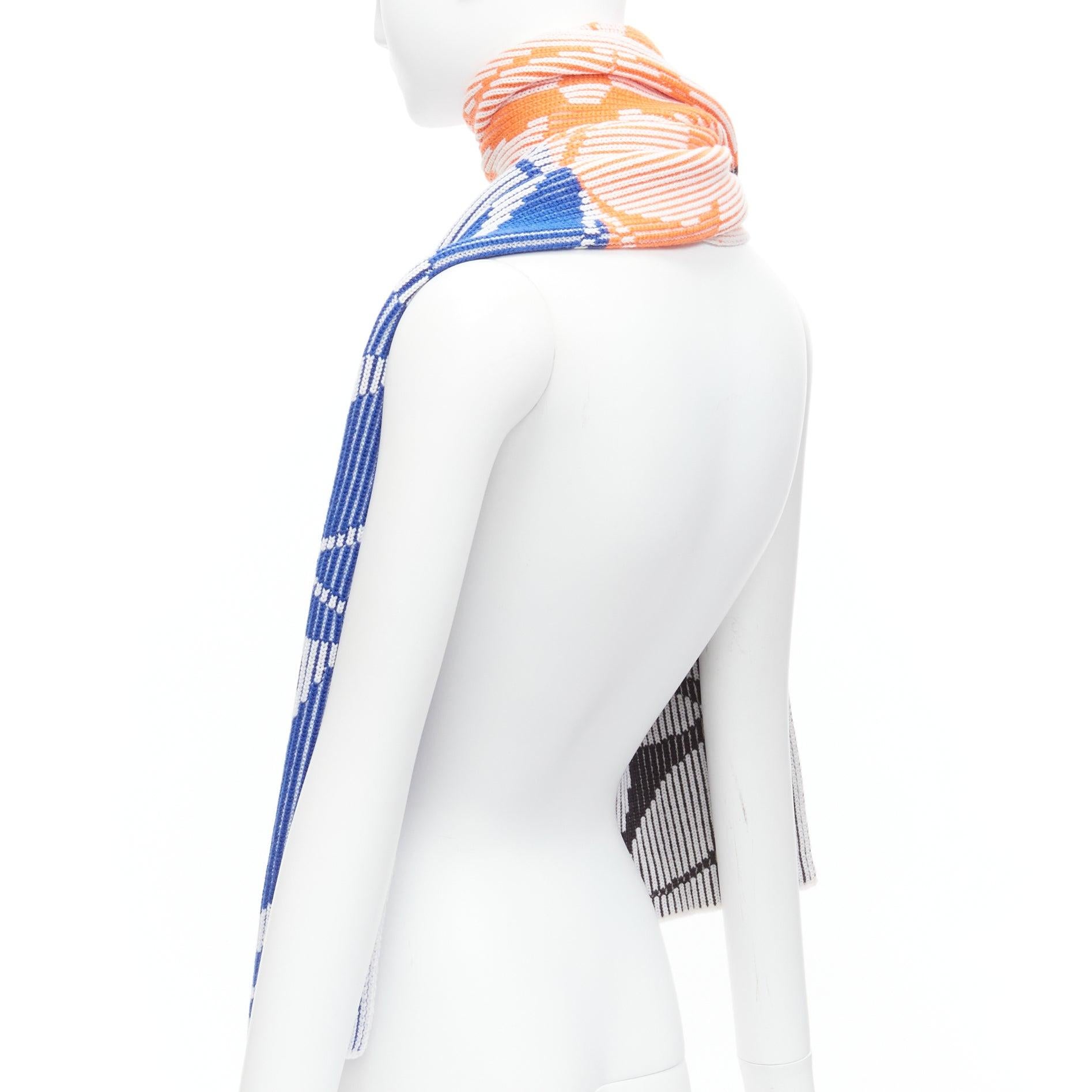LOUIS VUITTON 2022 M78005 orange blue LV logo flower colorblocked intarsia scarf For Sale 1