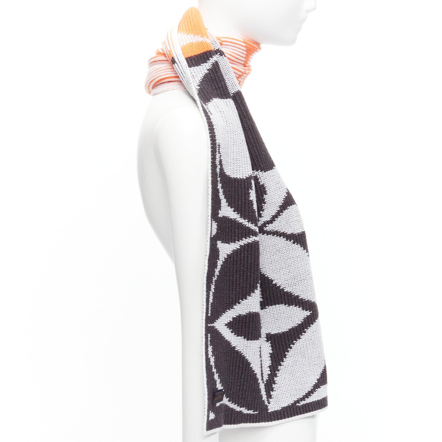 LOUIS VUITTON 2022 orange blue black LV flower colorblocked intarsia scarf In Excellent Condition For Sale In Hong Kong, NT