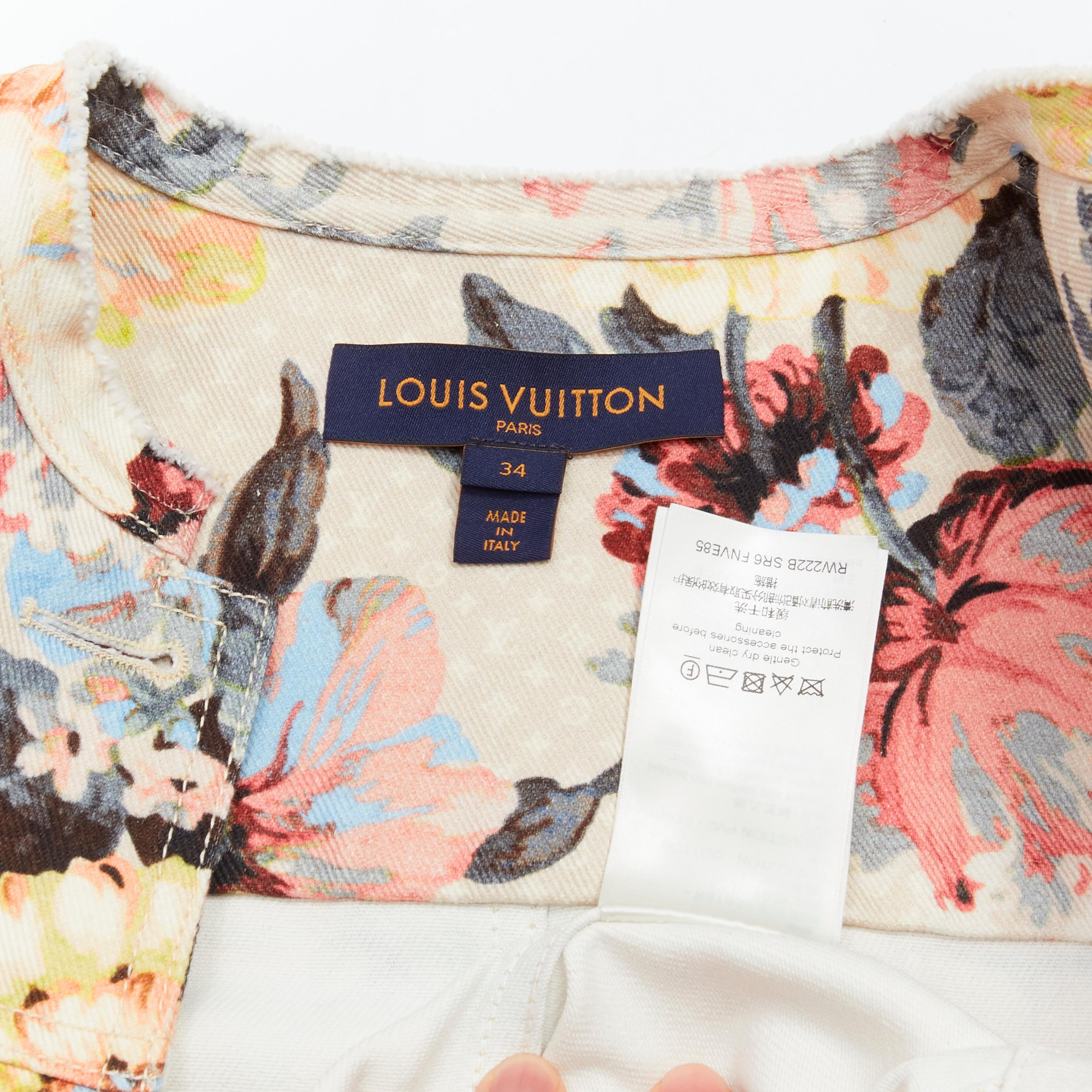 LOUIS VUITTON 2022 Giacca vintage a fiori con bottoni di perle FR34 X in vendita 5