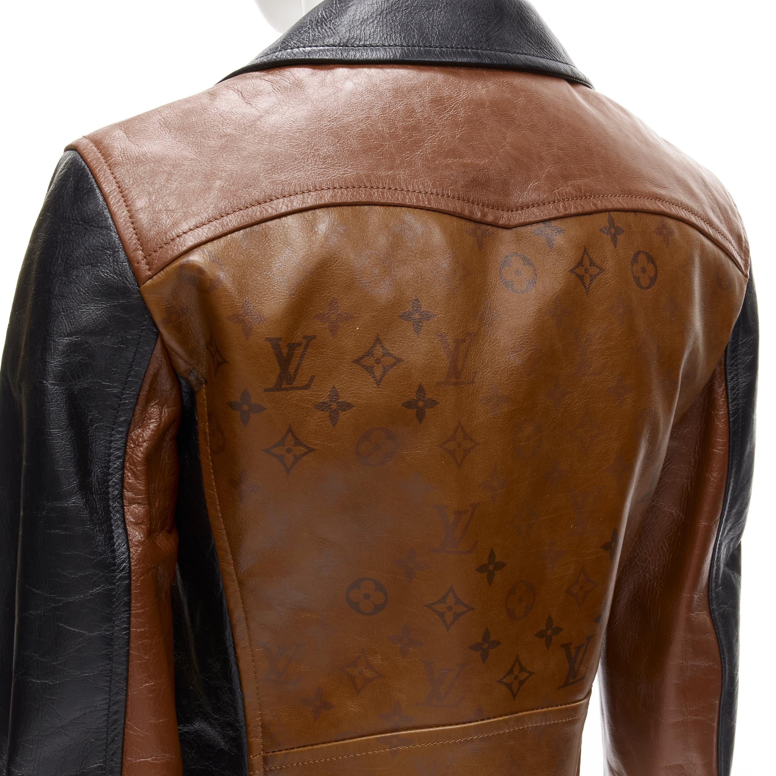 LOUIS VUITTON 2022 Tattoo Monogram cropped calfskin leather biker jacket FR43 XS For Sale 2