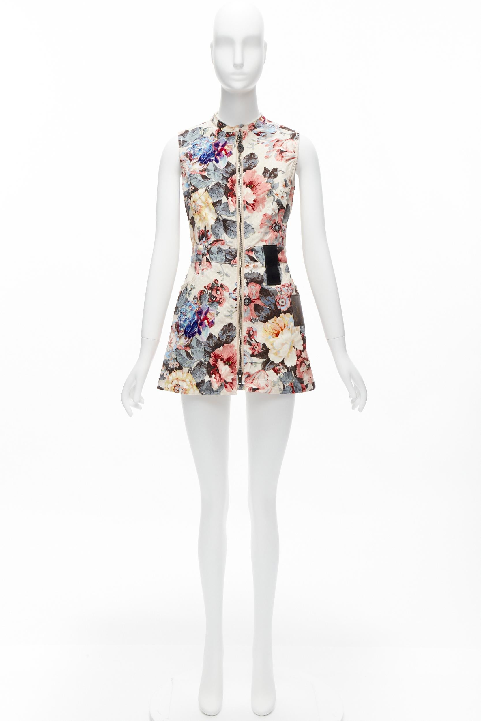 LOUIS VUITTON 2022 Vintage Floral LV monogram patch denim zip dress FR34 XS For Sale 5