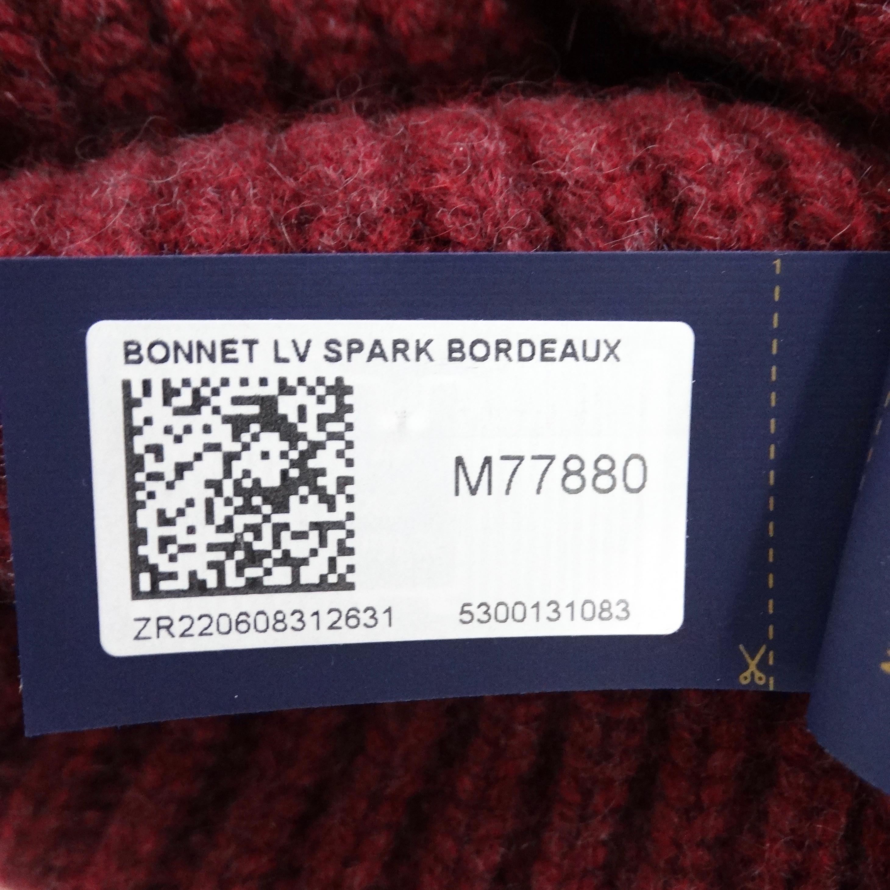 Louis Vuitton - Bonnet Spark 2023 Unisexe en vente