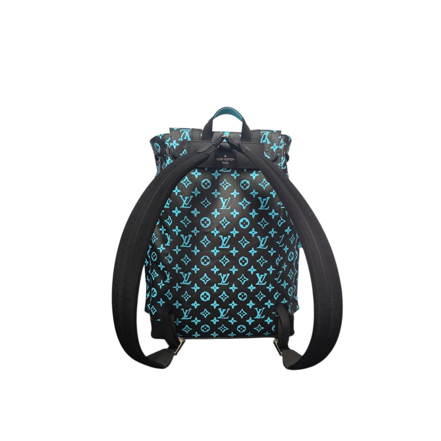 Women's or Men's Louis Vuitton 2023 Monogram Playground Christopher MM Backpack For Sale
