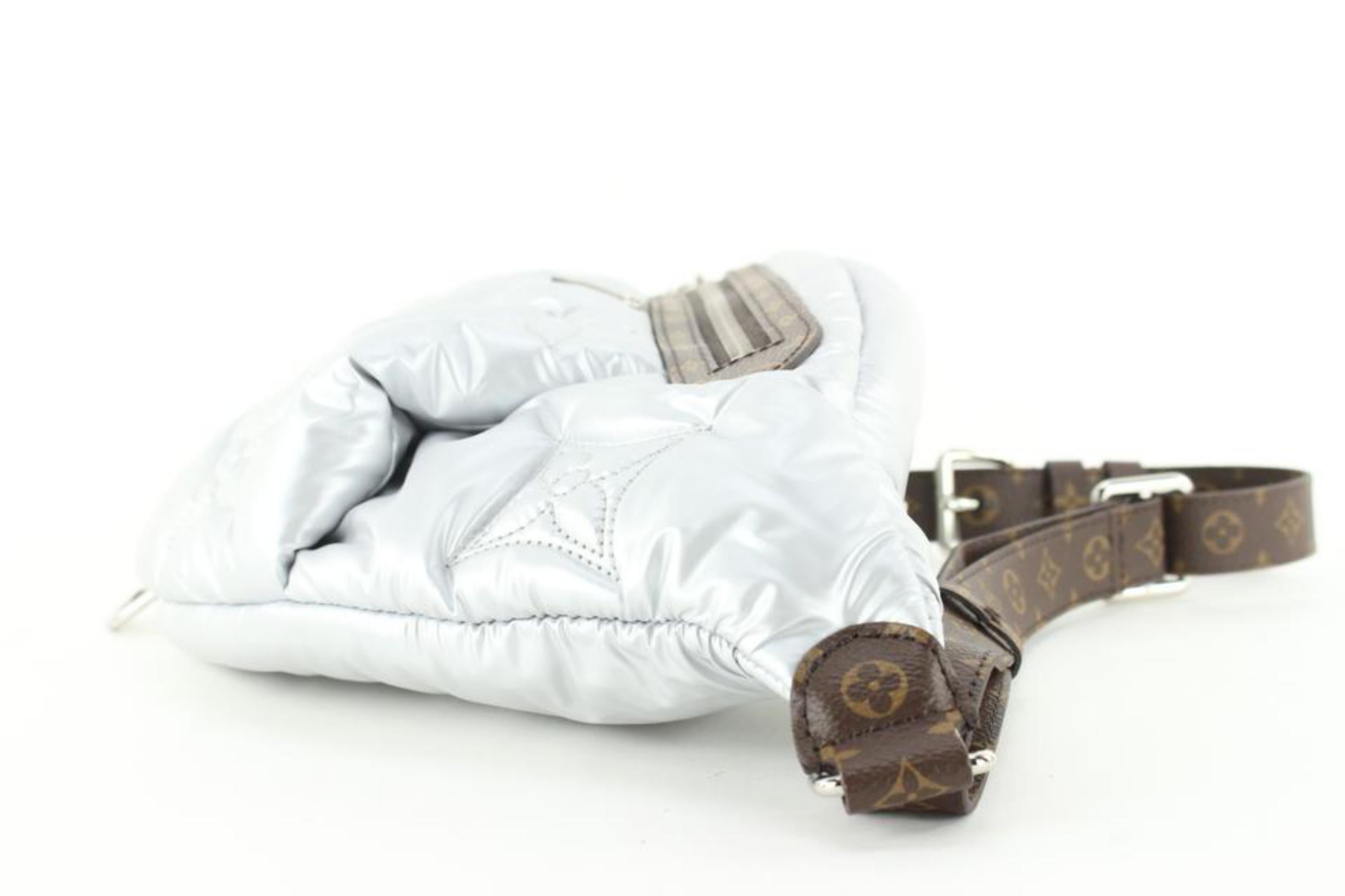 Louis Vuitton 2023 Silver Puffer Monogram Pillow Bumbag 2LVJ1027 For Sale 1