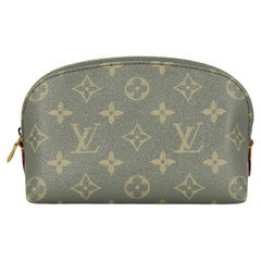 Louis Vuitton 2024 Trianon Gray Monogram Cosmetic Pouch Bag