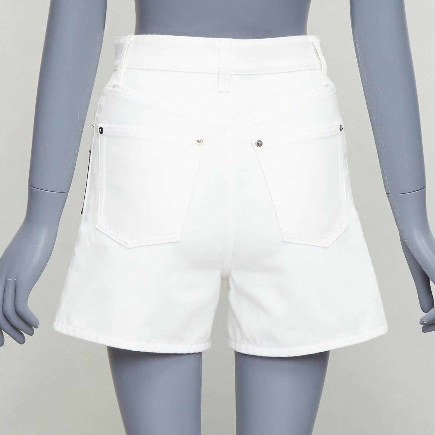 Women's LOUIS VUITTON 2024 white cotton accent denim mini shorts FR34 XS For Sale