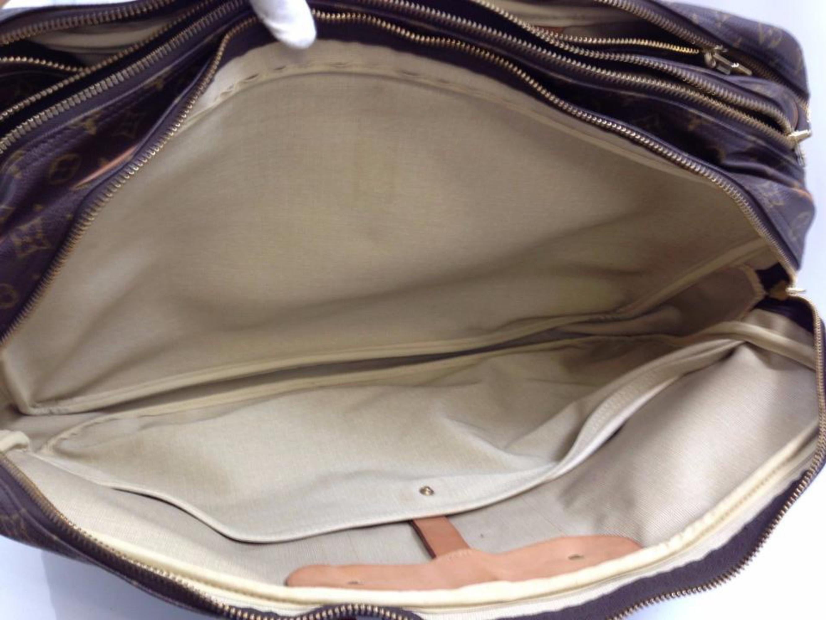Louis Vuitton 3 Poches 55 169556 Monogram Canvas Weekend/Travel Bag In Fair Condition For Sale In Forest Hills, NY