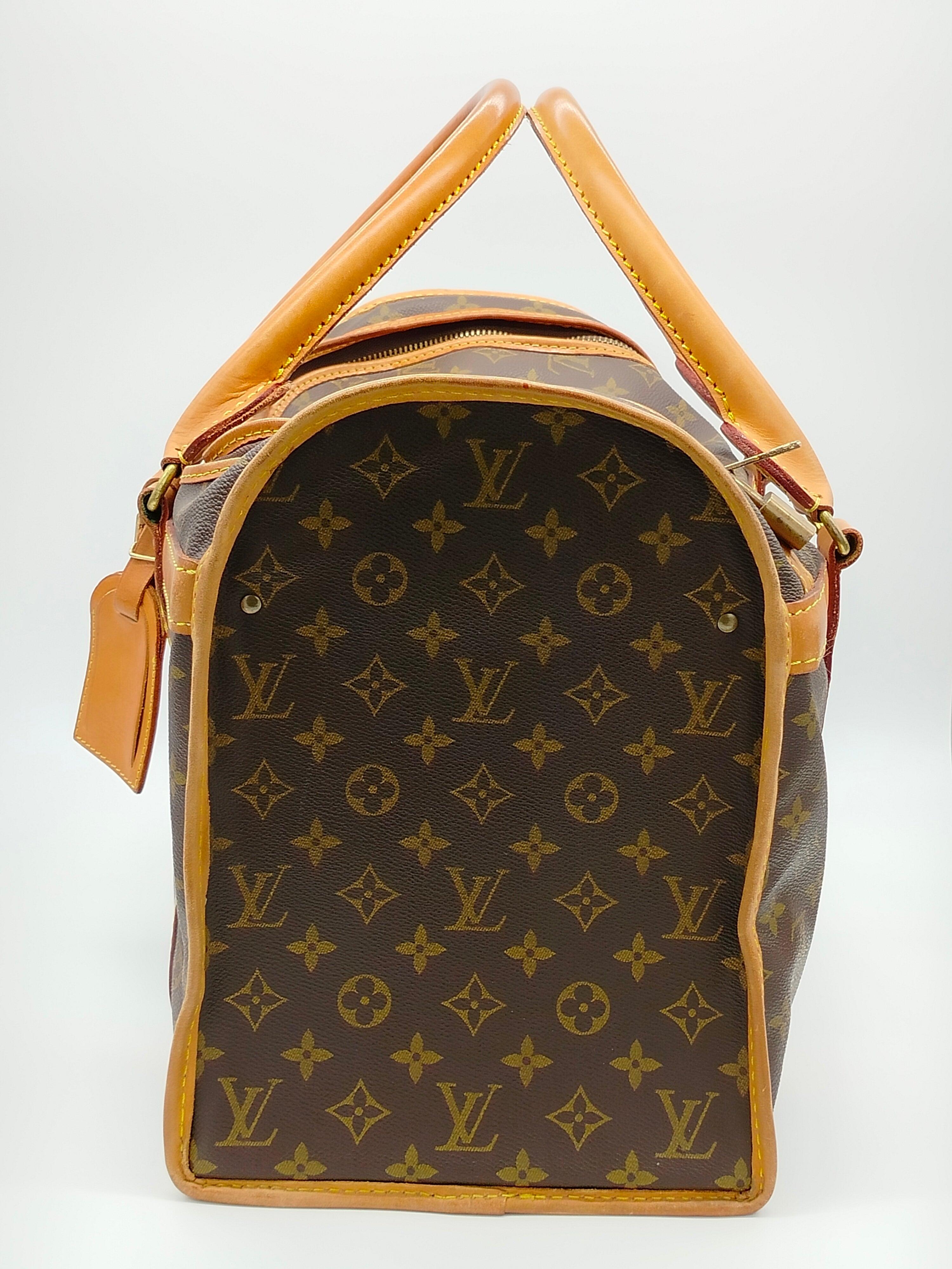 Louis Vuitton 50 Monogram Dog Carrier - '80s For Sale 1