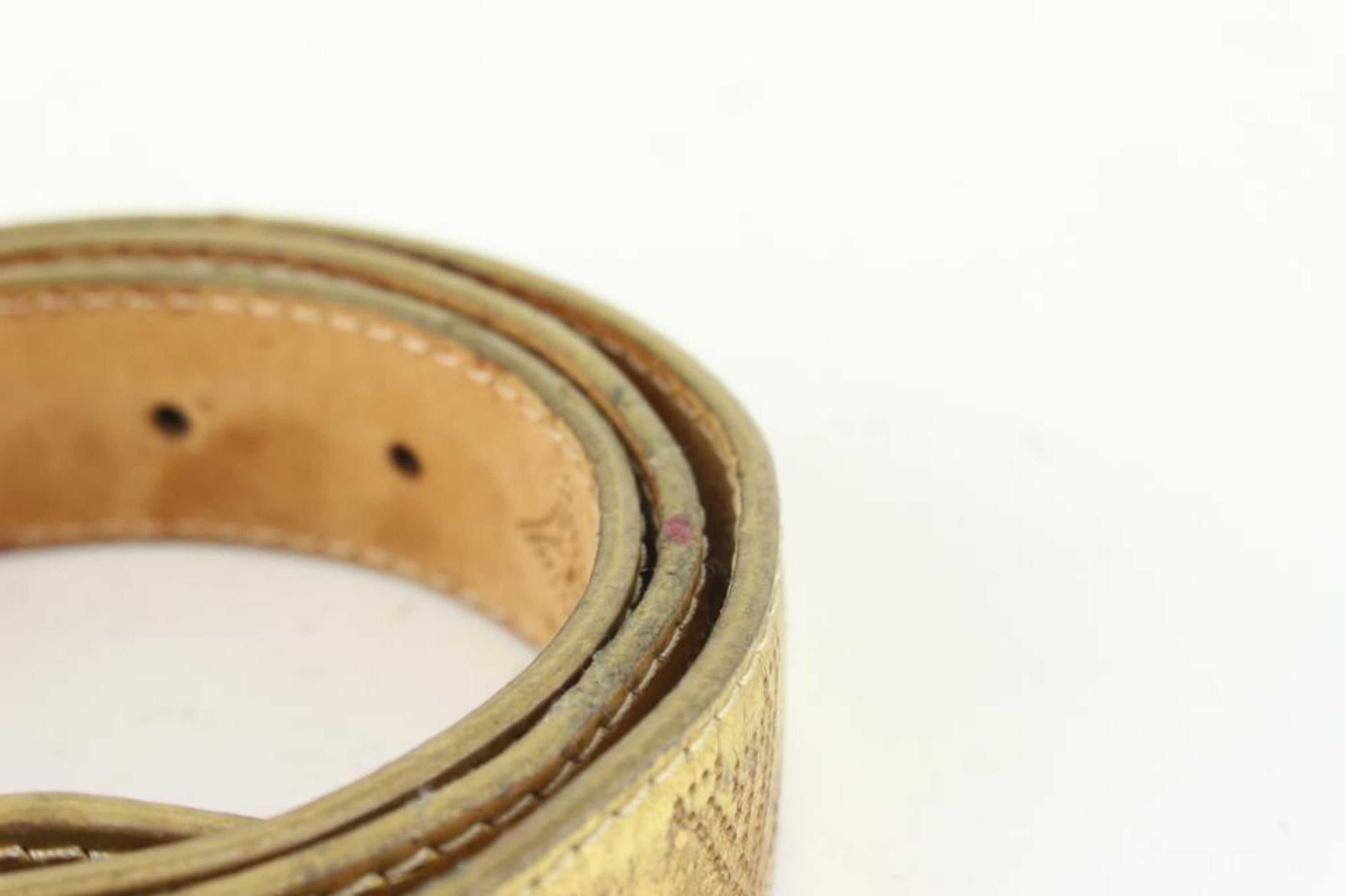 Louis Vuitton 85/34 Gold Perforated Leather Mahina Belt 927LV1 In Fair Condition In Dix hills, NY