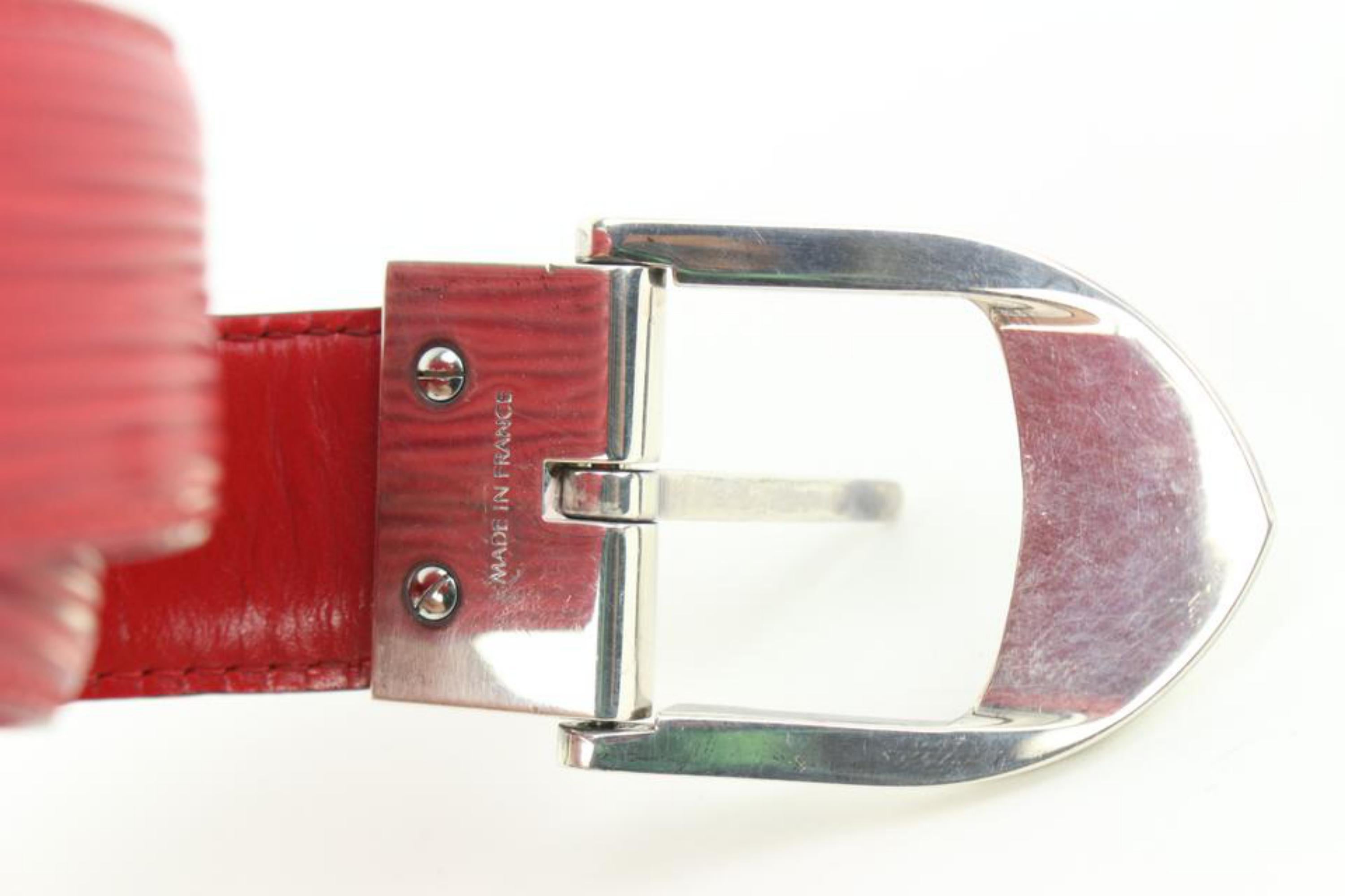 Louis Vuitton 85/34 Red Epi Leather Ceinture Belt Silver Buckle 95lk412s
Date Code/Serial Number: CT0916
Made In: France
Measurements: Length:  32.5