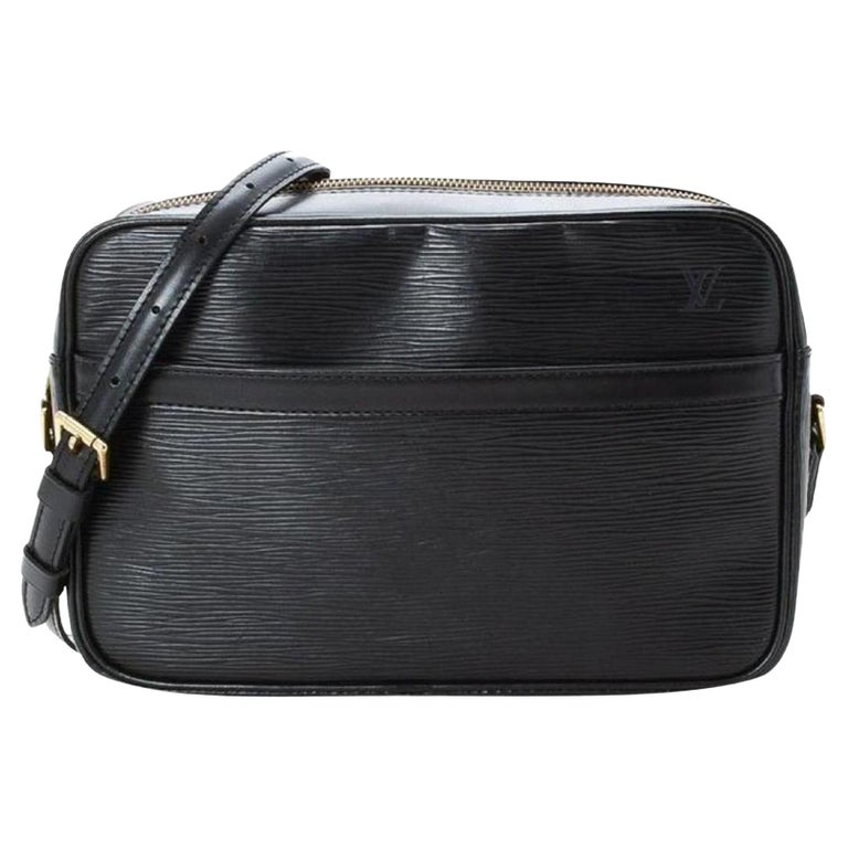 Louis Vuitton Vintage 1990 Black Epi Leather Trocadero Crossbody Bag