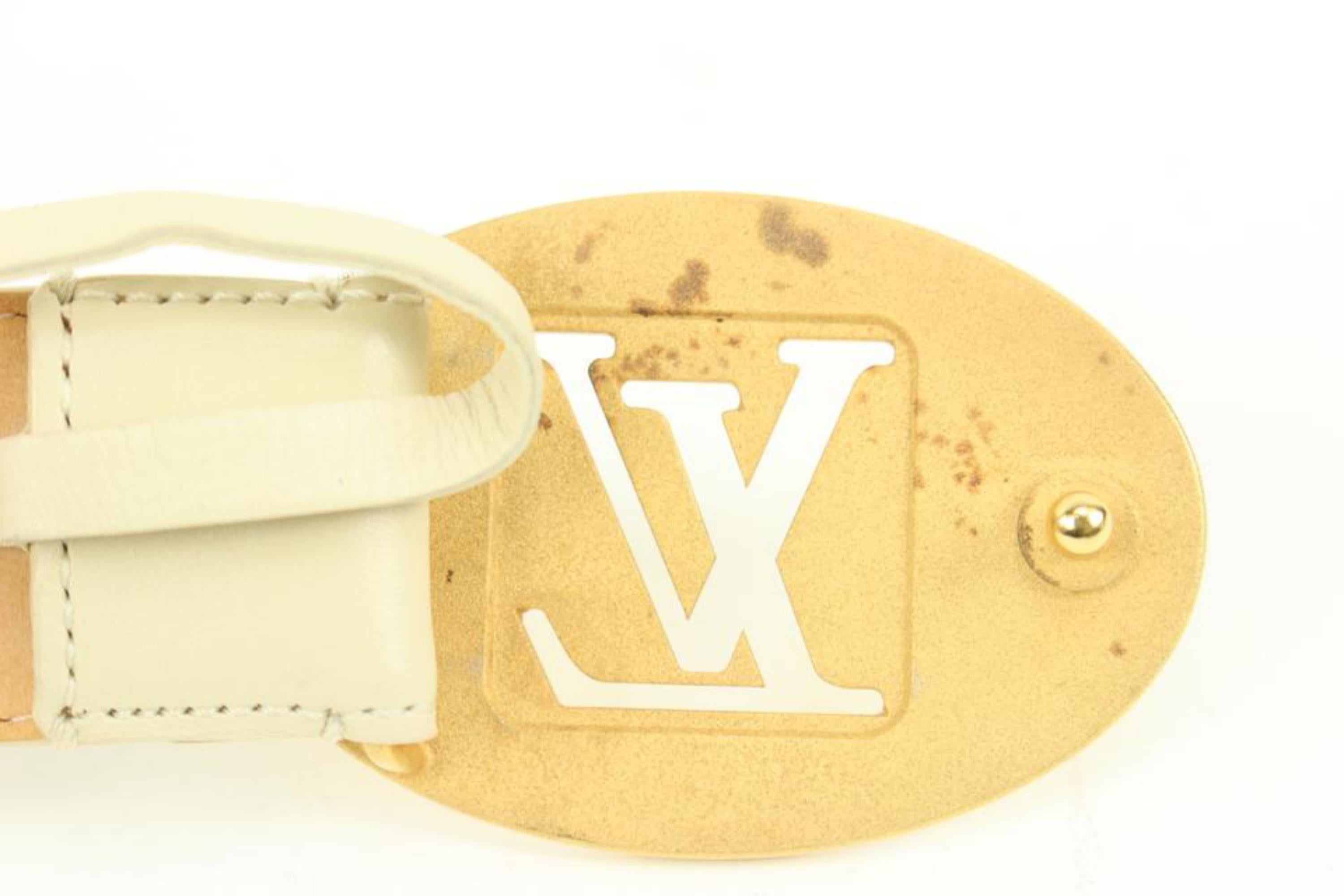 Louis Vuitton 90/36 Elfenbein x Gold LV Gürtel mit Cut Out-Initialen 71lk328s im Zustand „Gut“ im Angebot in Dix hills, NY