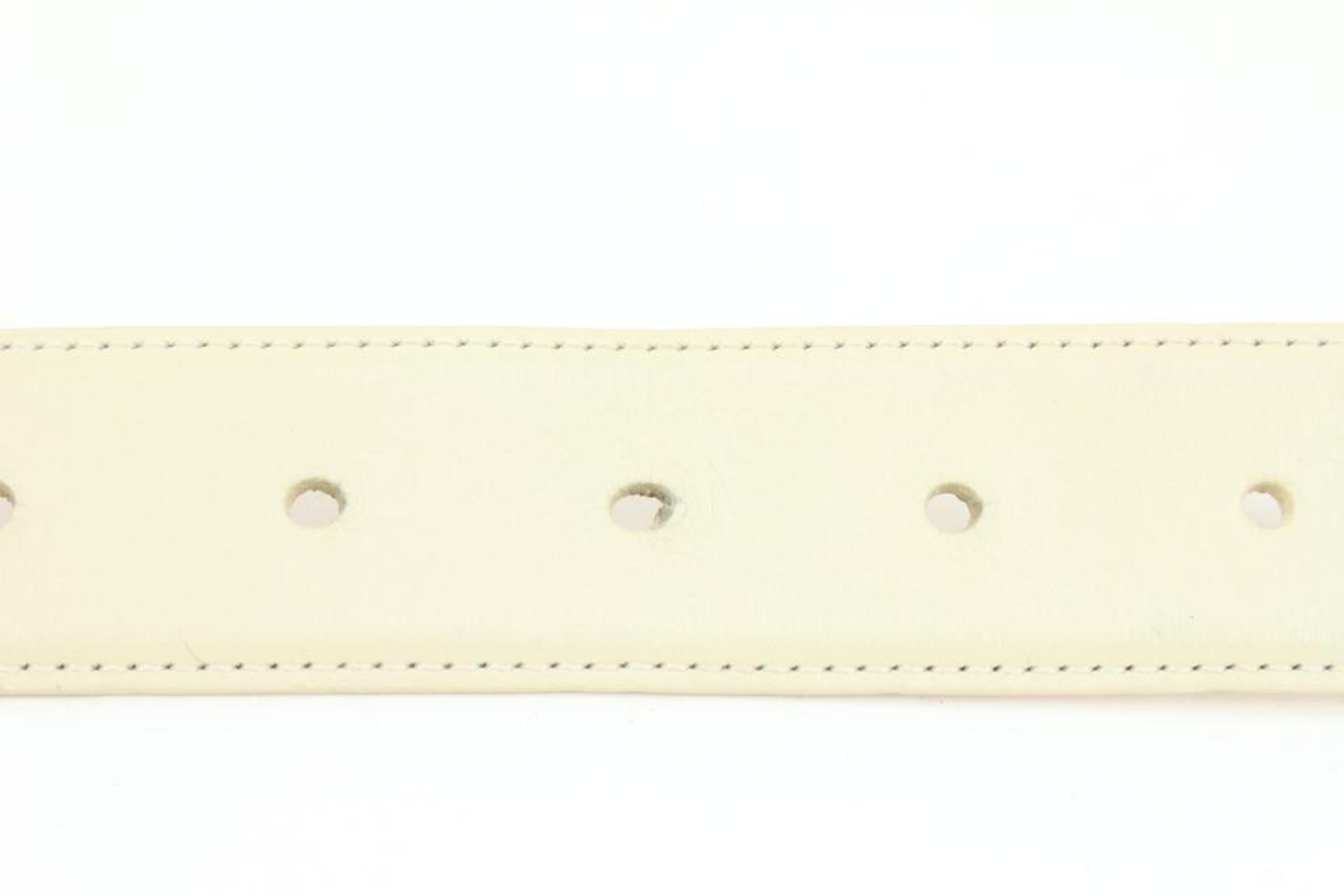 Louis Vuitton 90/36 Ivory x Gold LV Cut Out Initials Belt 71lk328s For Sale 1