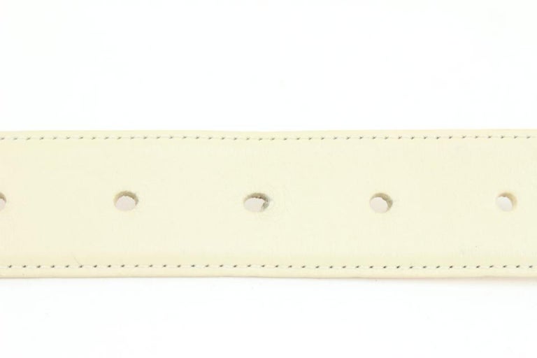 Louis Vuitton 90/36 Ivory x Gold LV Cut Out Initials Belt  display picture 2