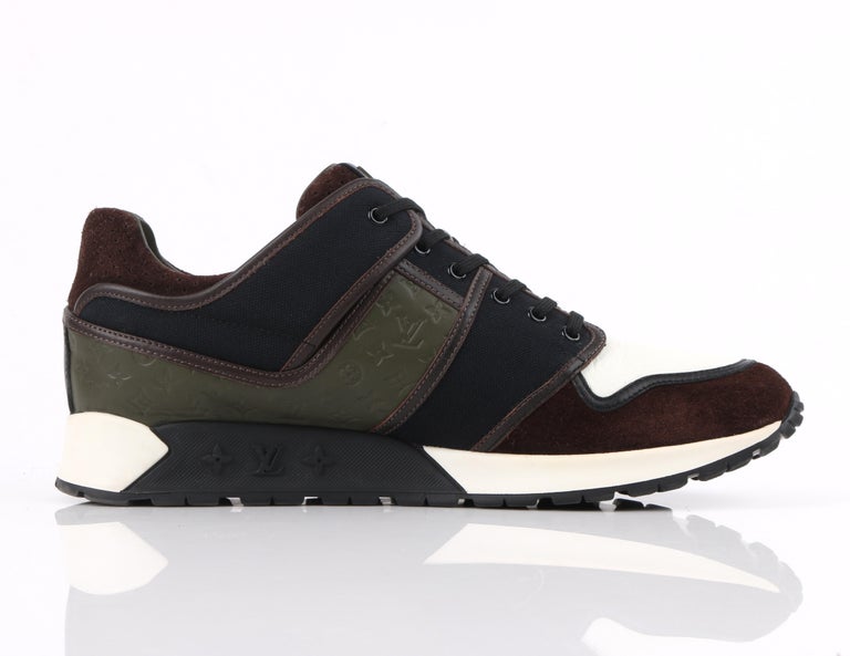 Louis Vuitton Classic Low Sneaker Men's 9.5 is ref.291645 - Joli
