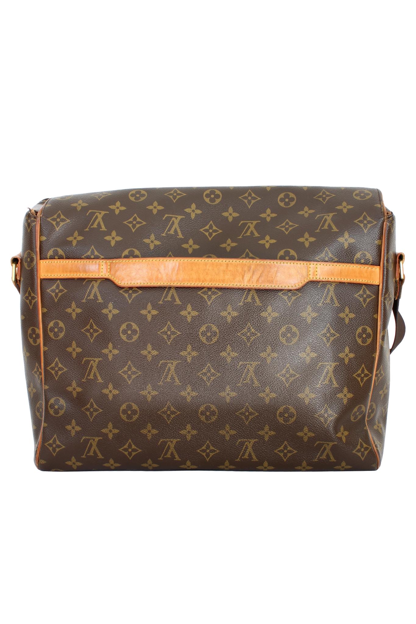 Louis Vuitton Abbesses Messenger Bag 2000s In Excellent Condition In Brindisi, Bt