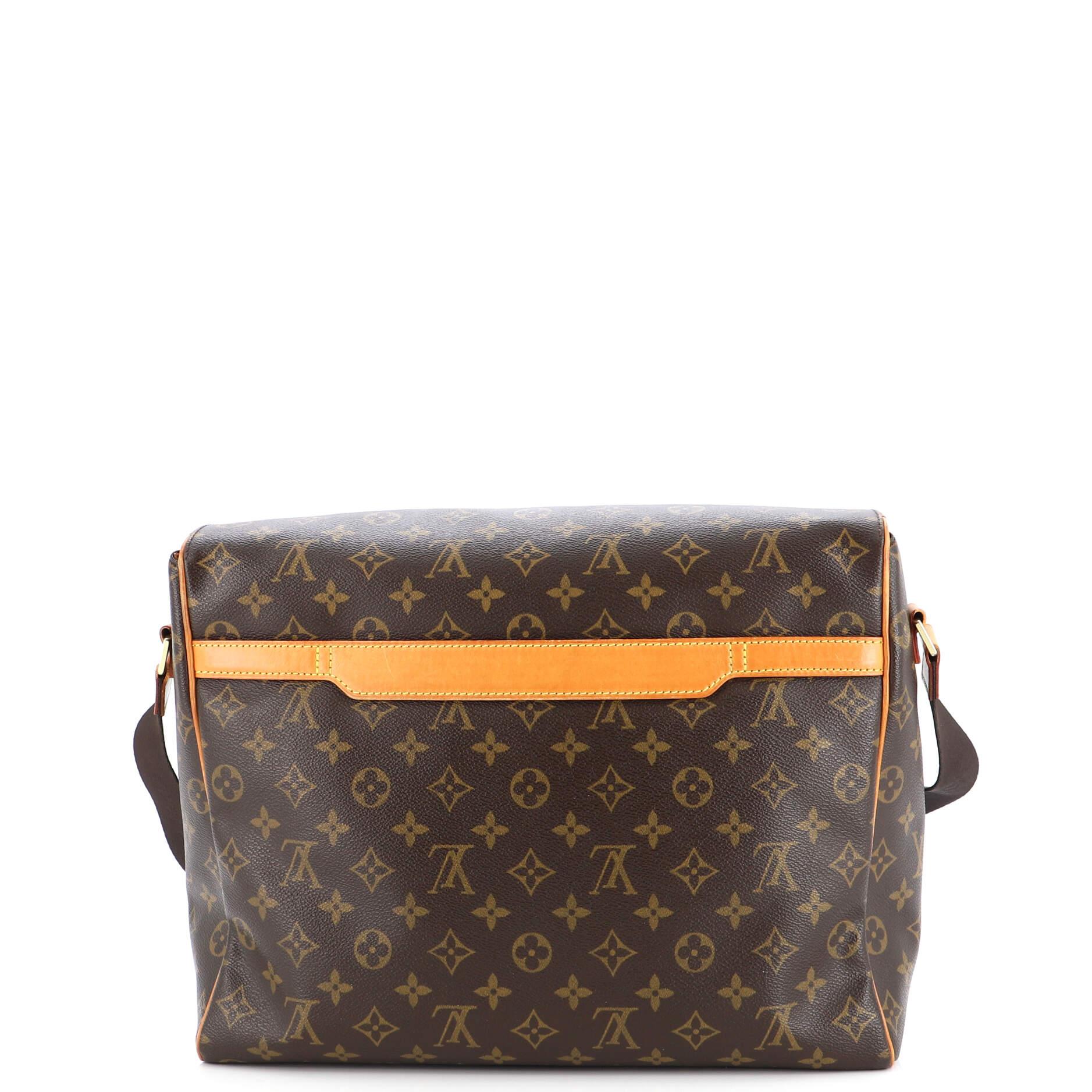 abbesses messenger louis vuitton